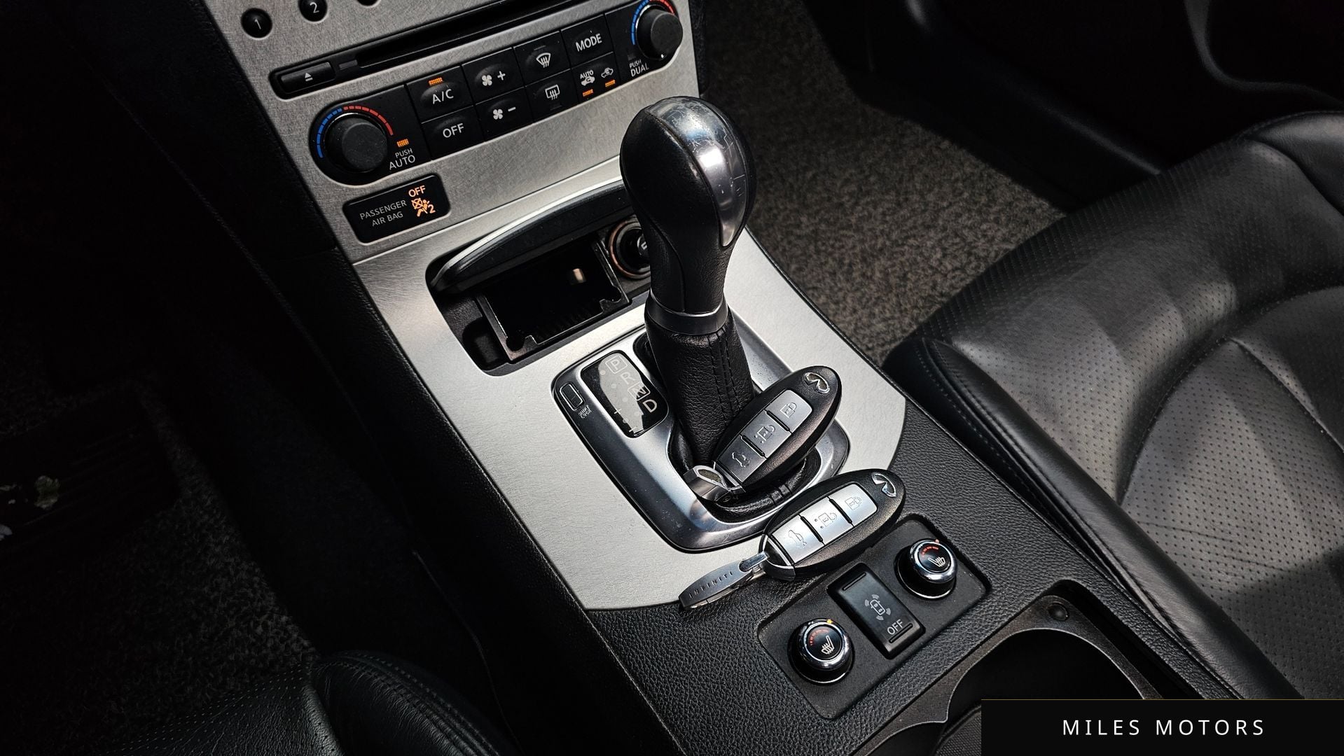 Infiniti G37 2009 — миниатюра 9