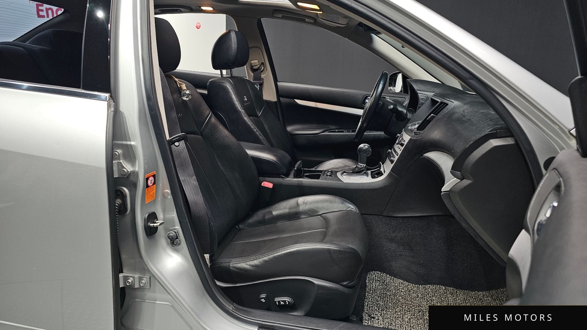 Infiniti G37 2009 — миниатюра 10