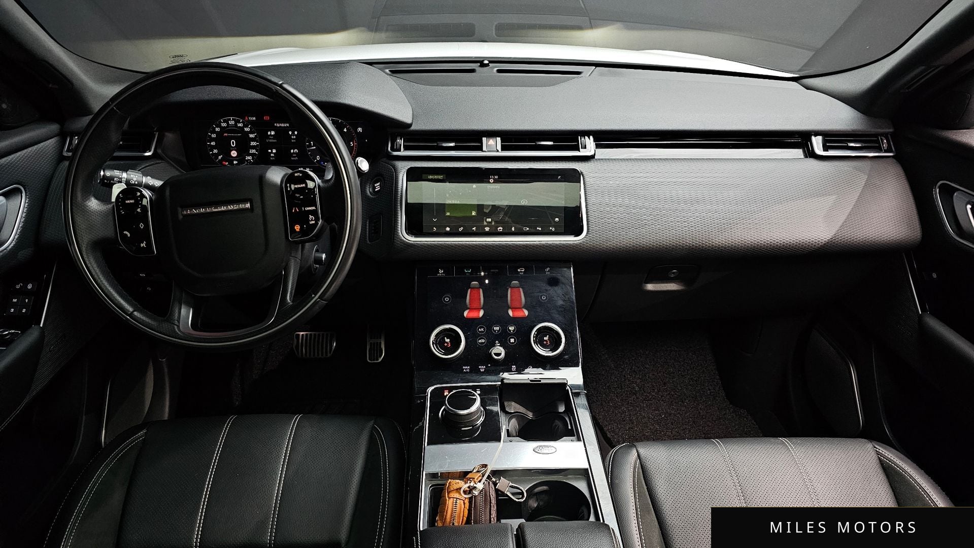 Land Rover Range Rover Velar 2019 — миниатюра 10