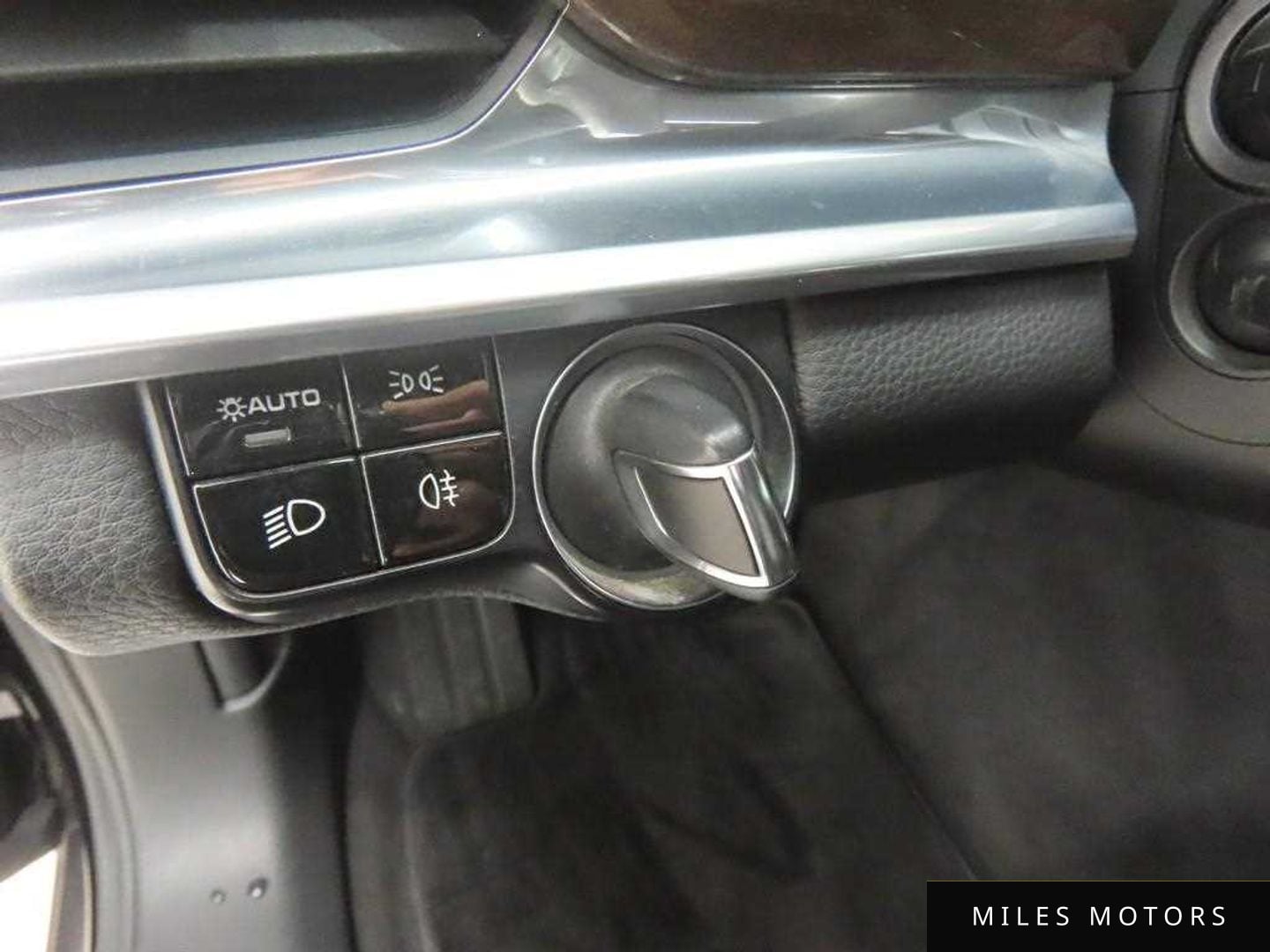 Porsche 파나메라 (971) 2019 — миниатюра 10