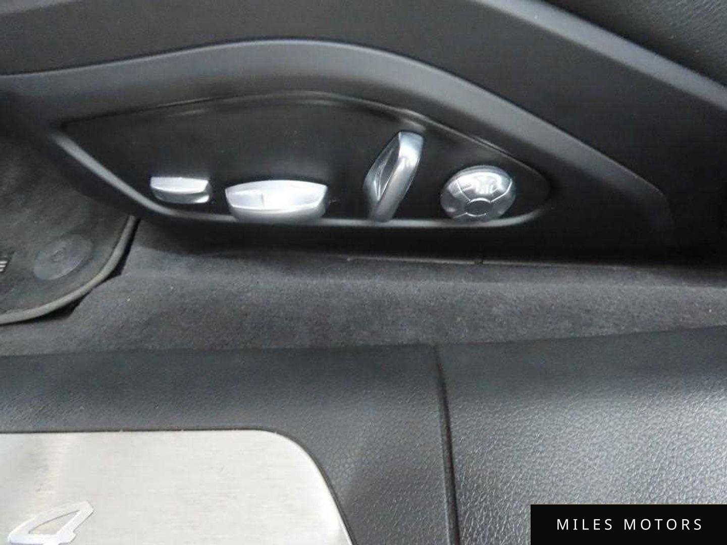 Porsche 파나메라 (971) 2019 — миниатюра 11