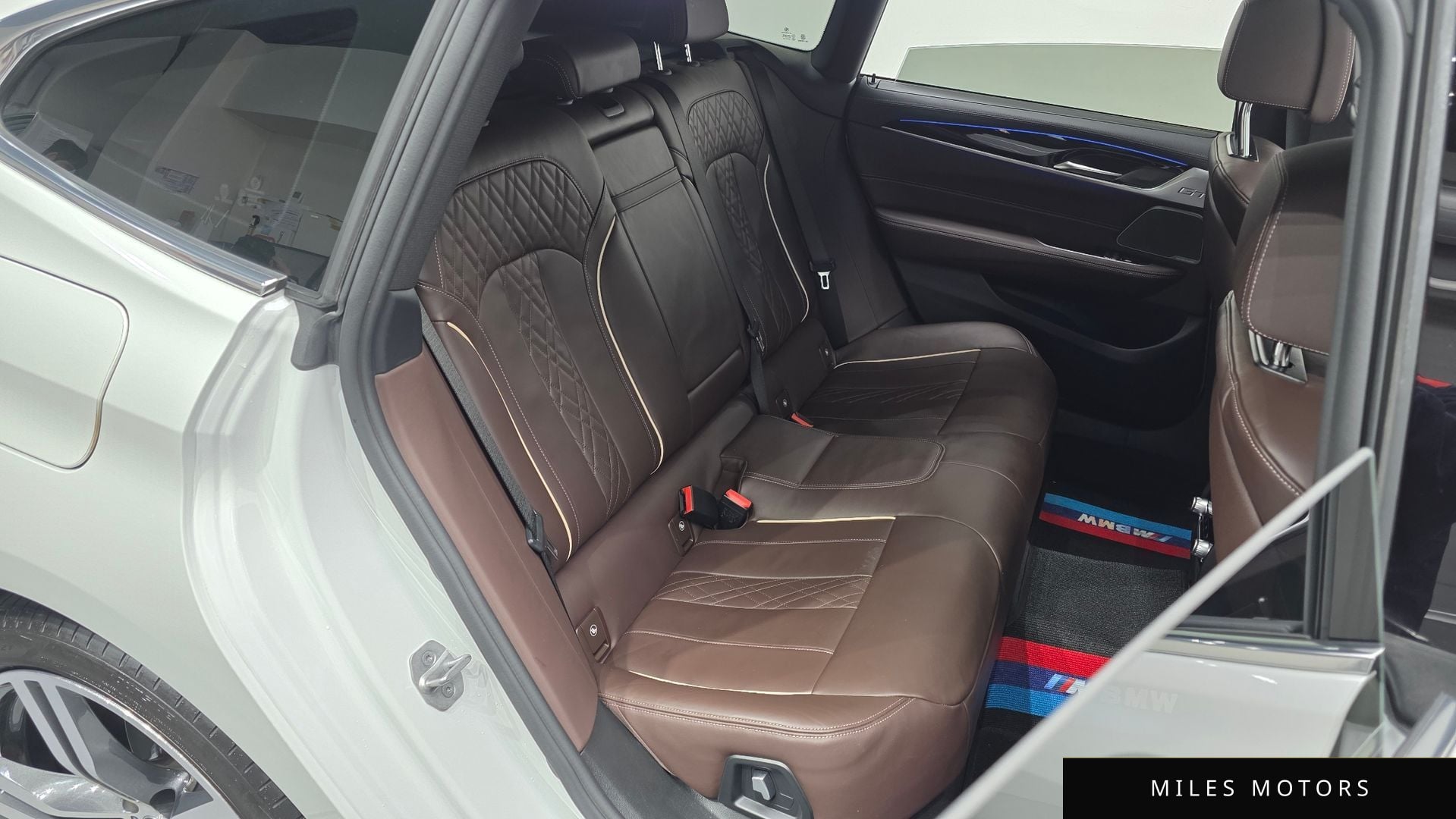 BMW 6 Series GT (G32) 2024 — миниатюра 11