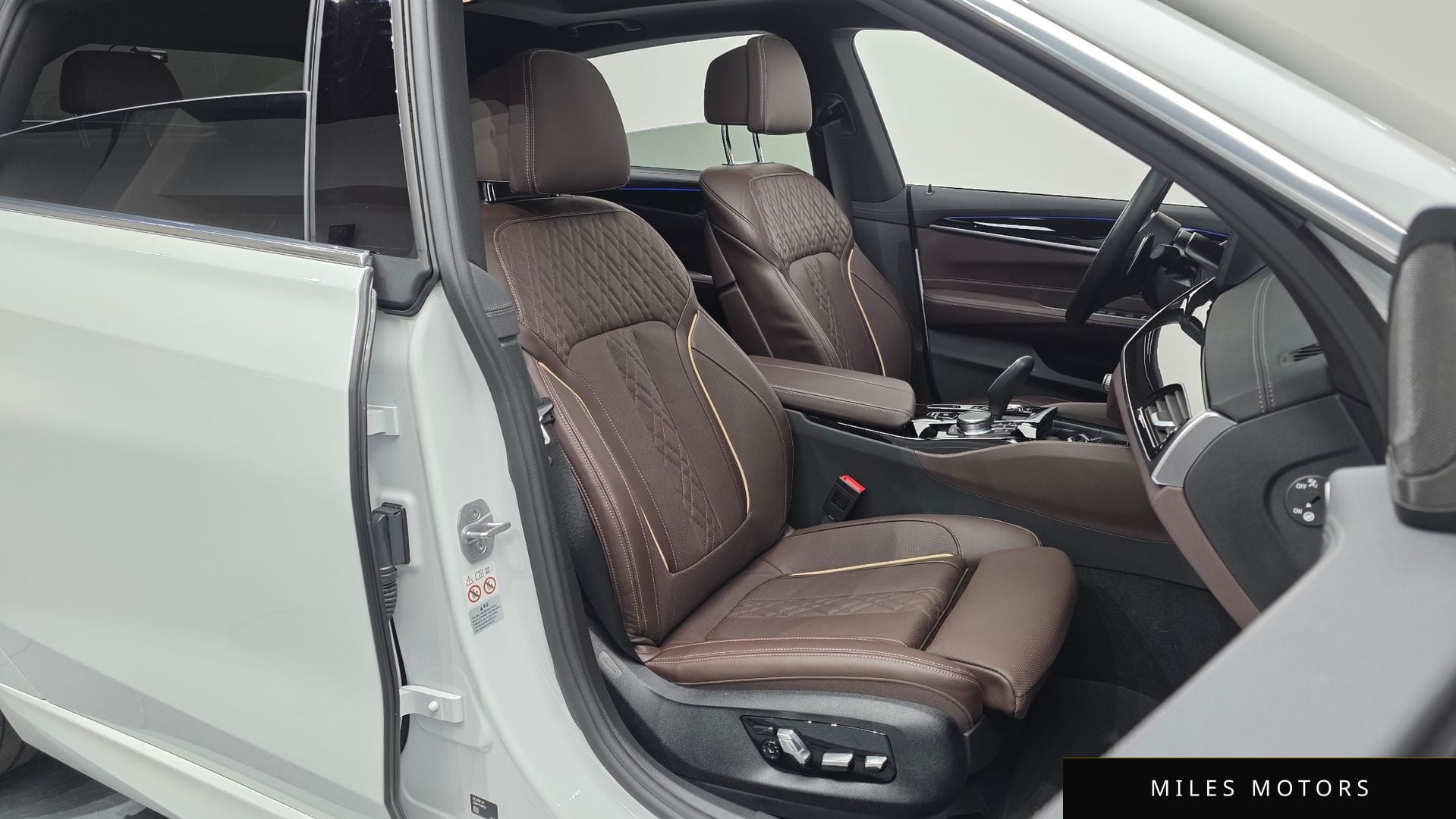 BMW 6 Series GT (G32) 2024 — миниатюра 12