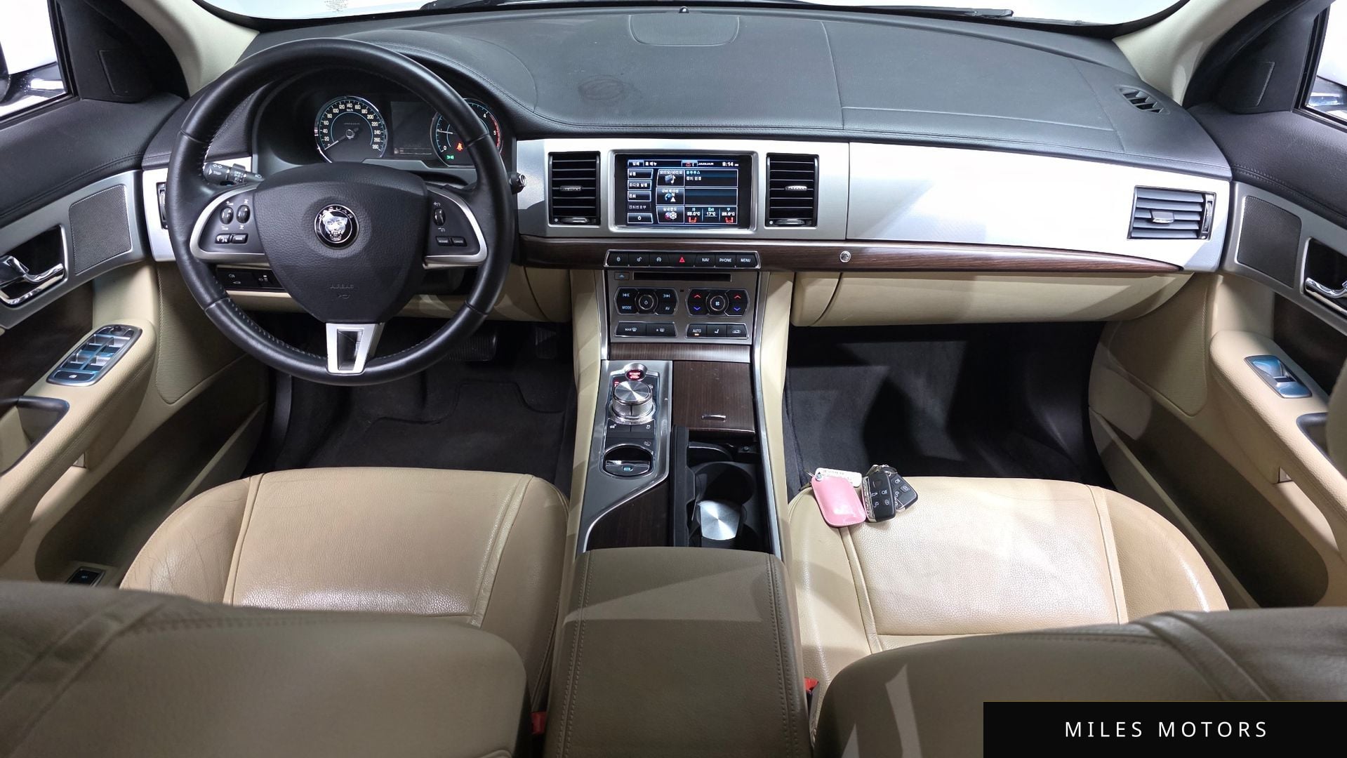 Jaguar New XF 2015 — миниатюра 10