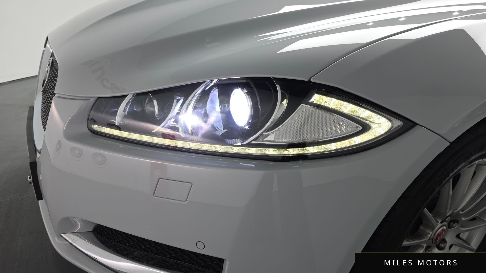 Jaguar New XF 2015 — миниатюра 8