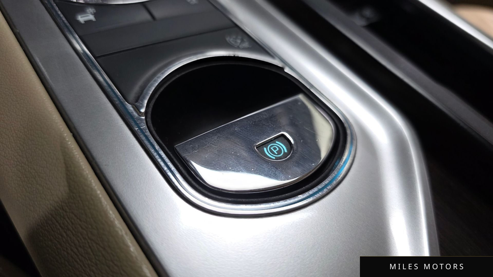 Jaguar New XF 2015 — миниатюра 28