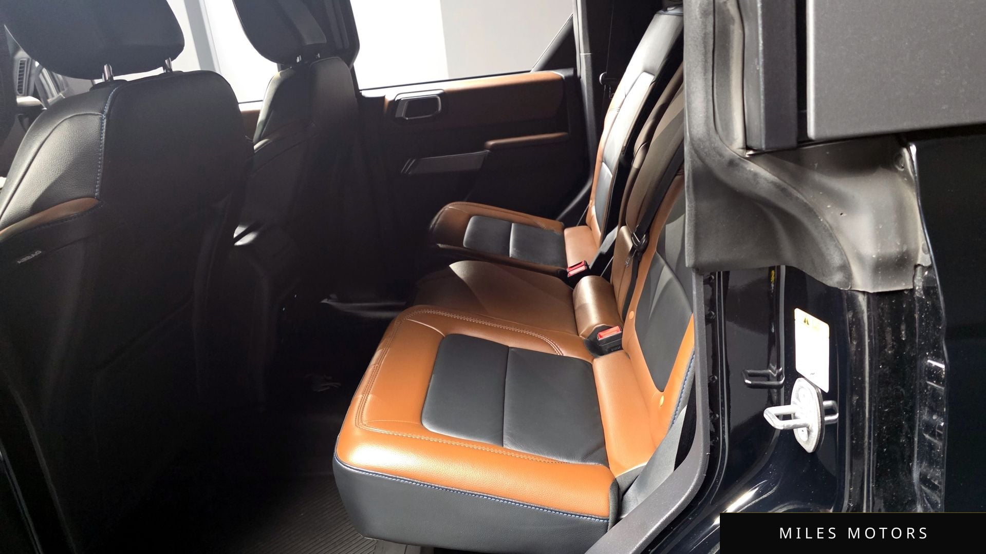 Ford Bronco 2023 — миниатюра 12