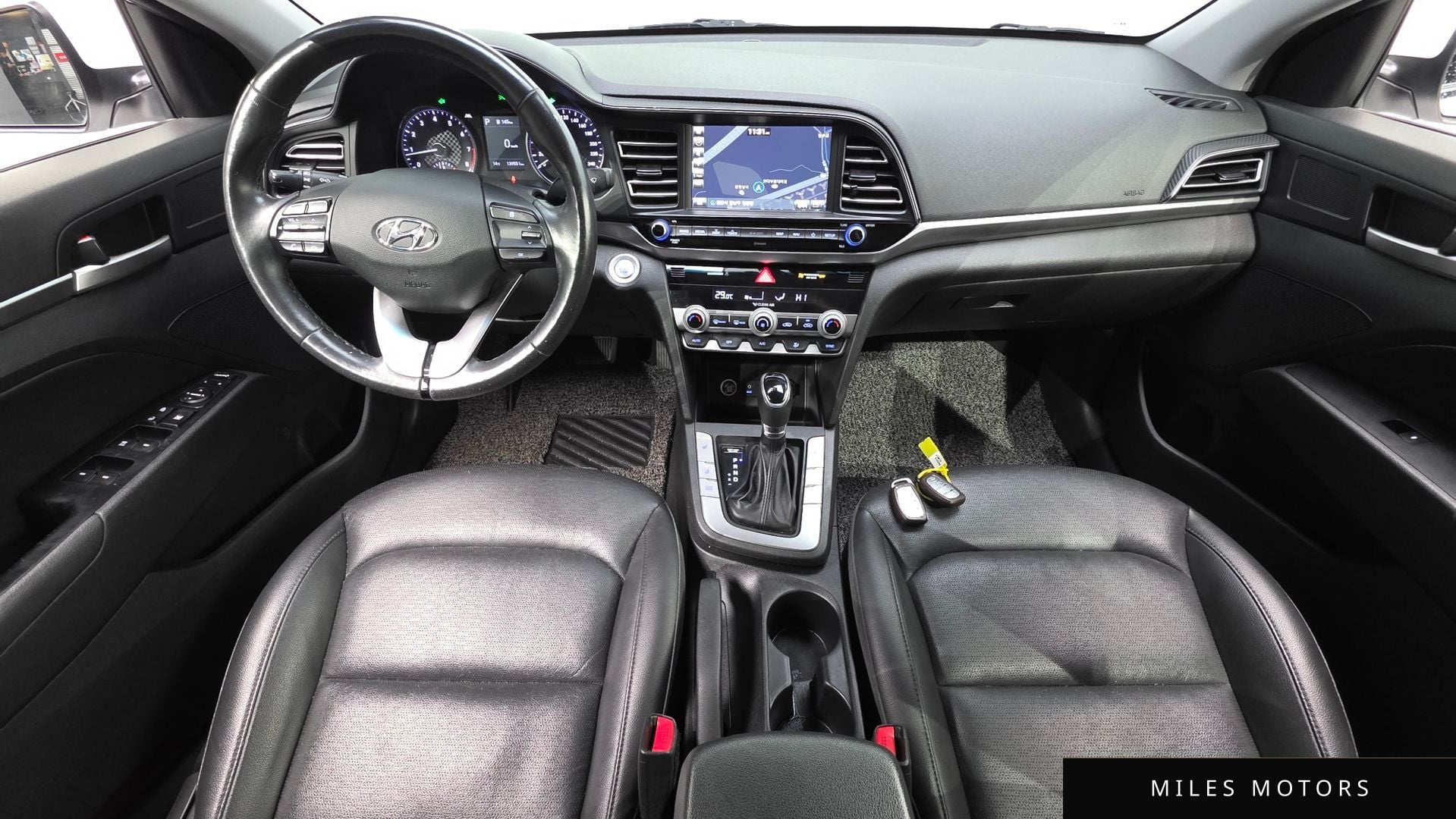 Hyundai AVANTE 2019 — миниатюра 10