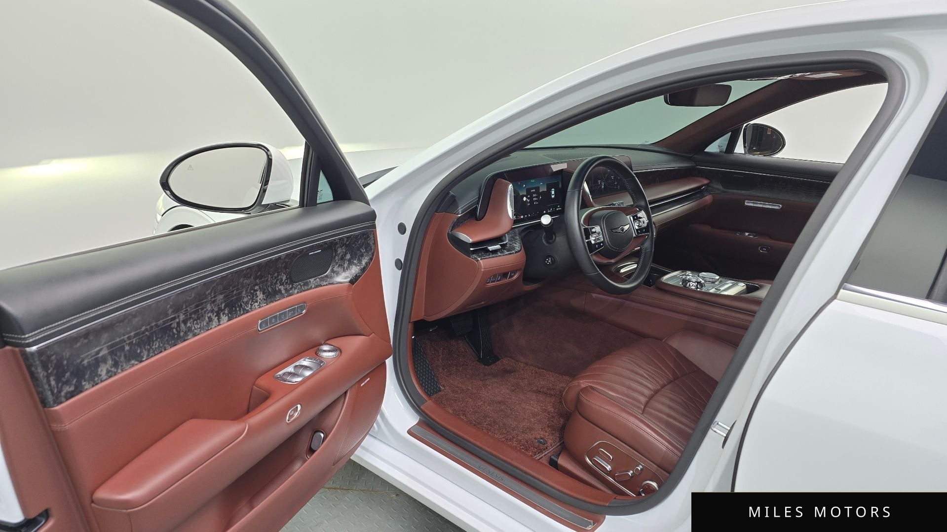 Genesis G90 (RS4) 2022 — миниатюра 10