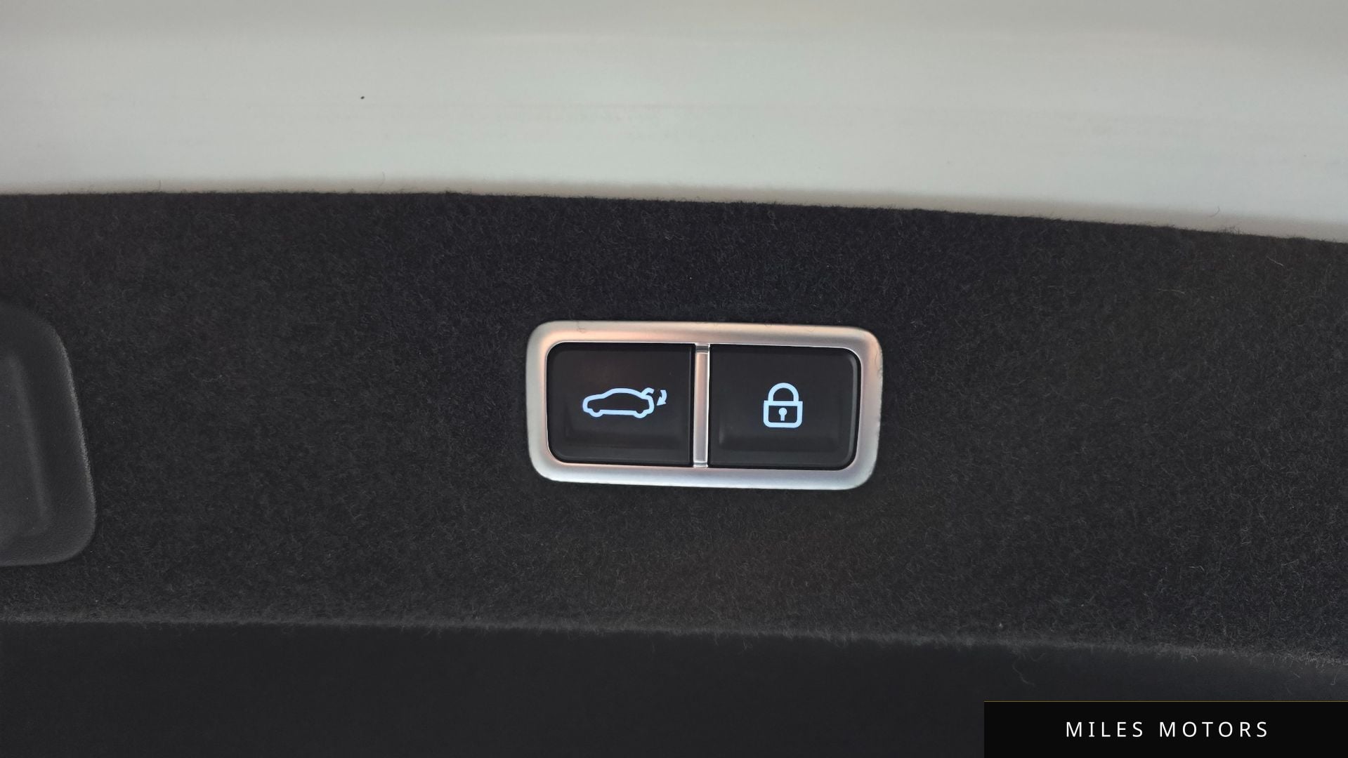 Genesis G90 (RS4) 2022 — миниатюра 20