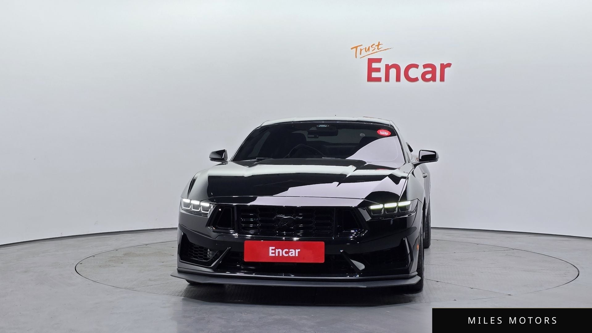 Ford Mustang 2024 — миниатюра 3