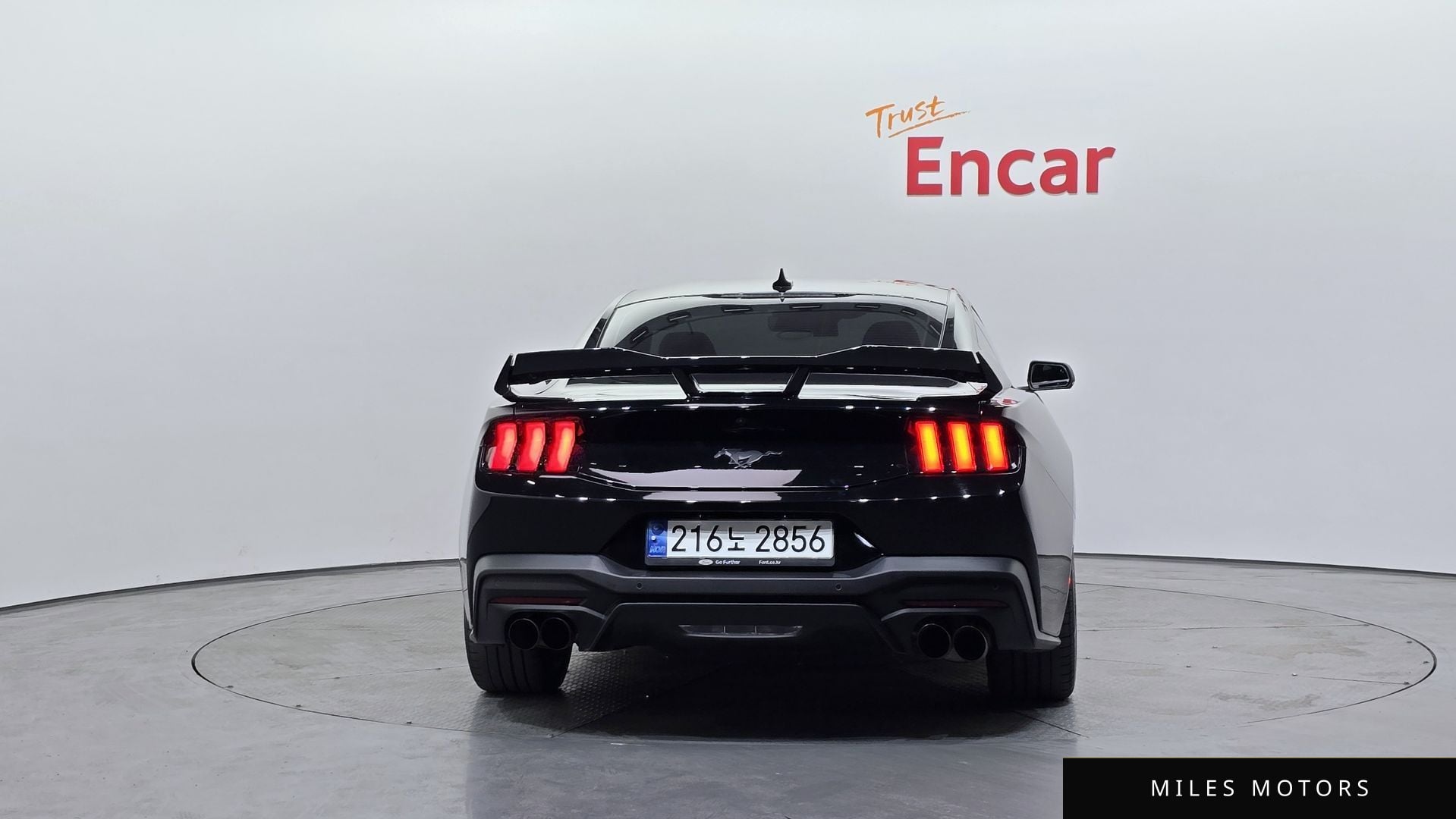 Ford Mustang 2024 — миниатюра 4