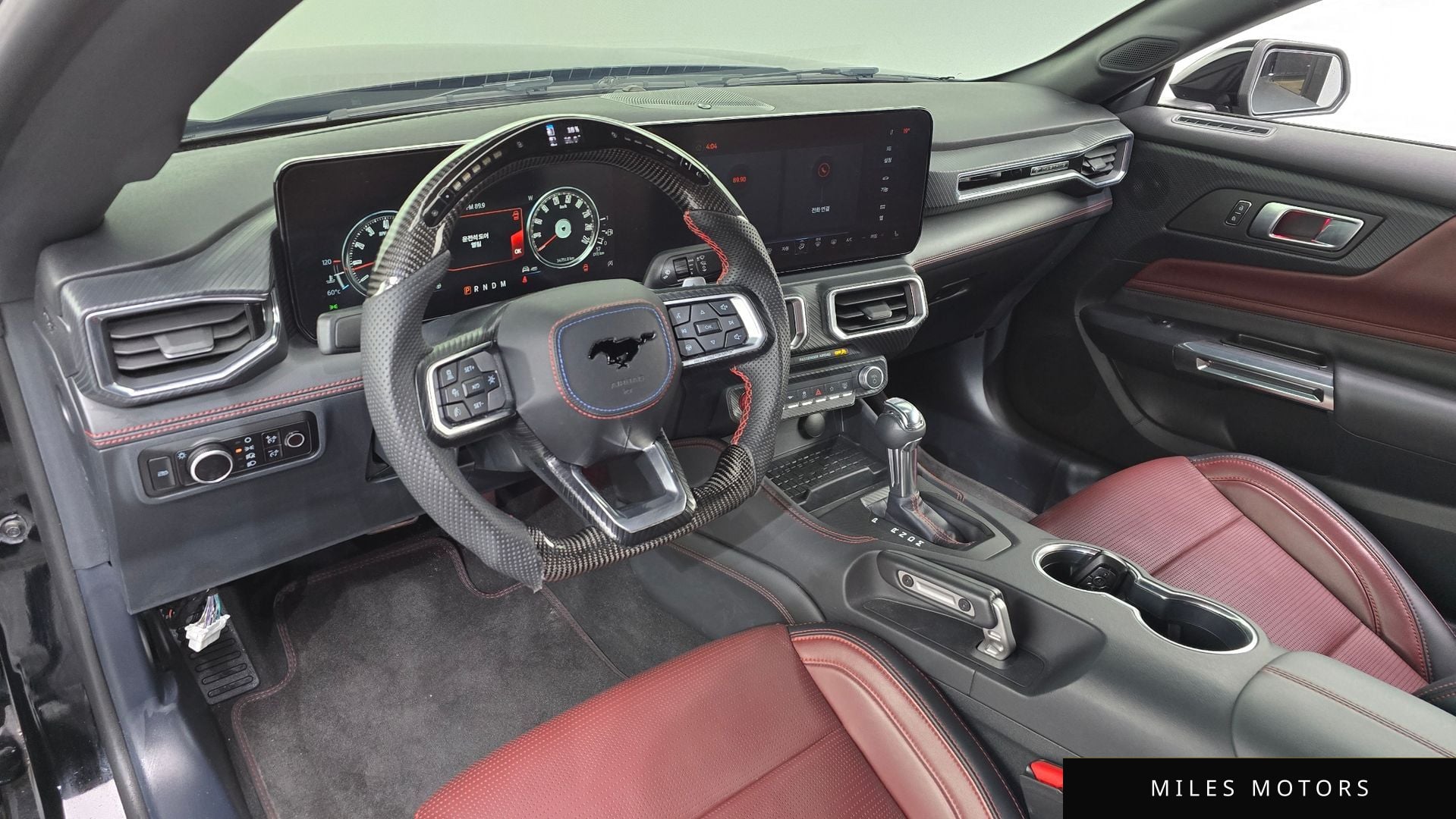 Ford Mustang 2024 — миниатюра 7