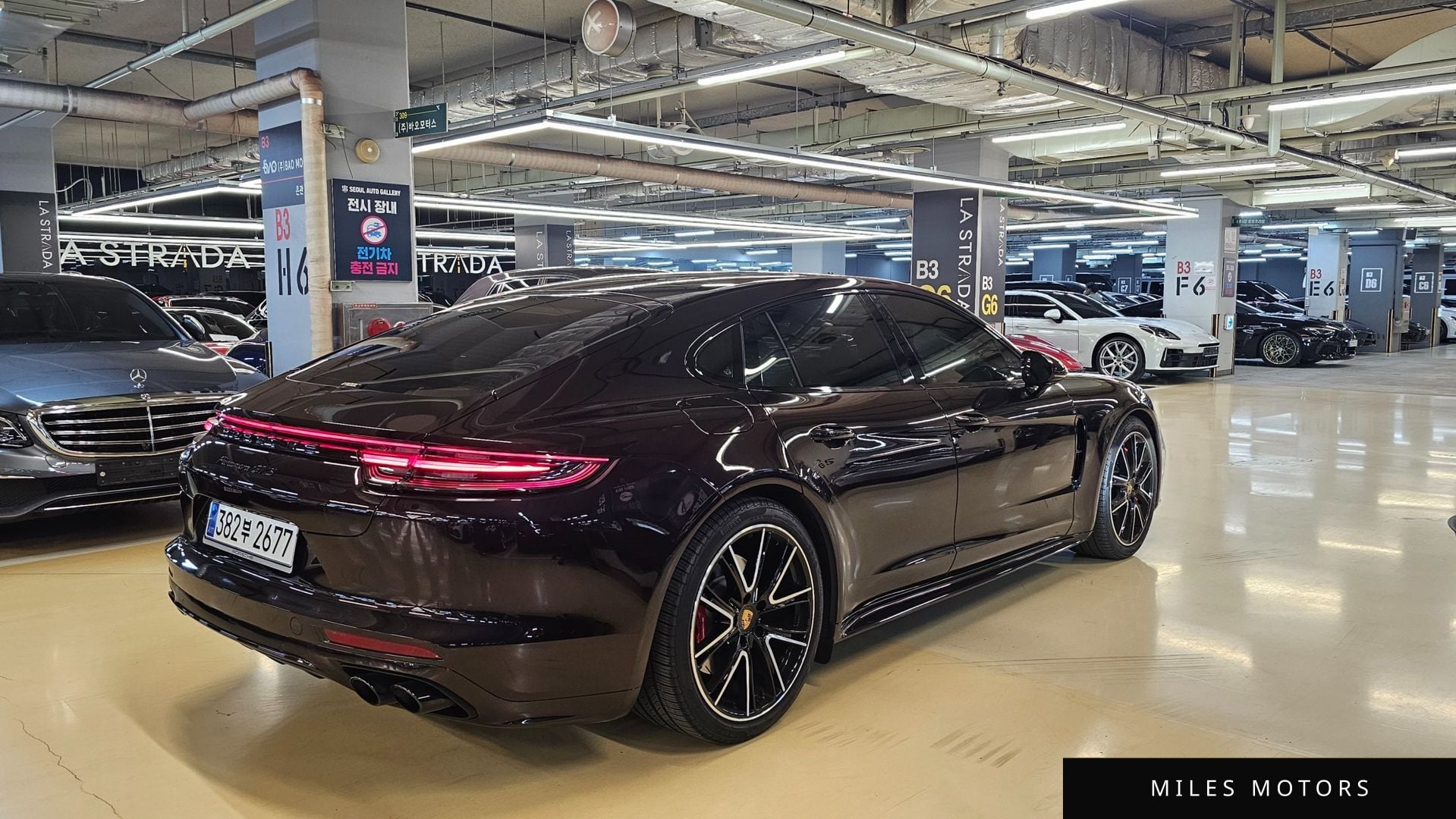Porsche Panamera 2020 — миниатюра 8