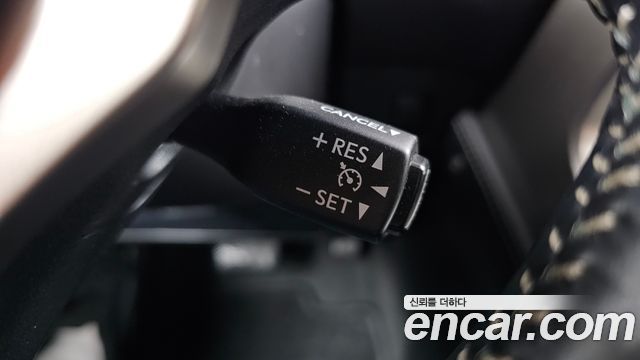 Лексус NX300h 2018 — миниатюра 28