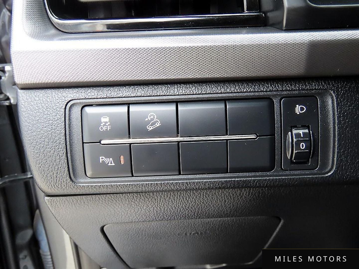 KG Mobility Rexton 2024 — миниатюра 12
