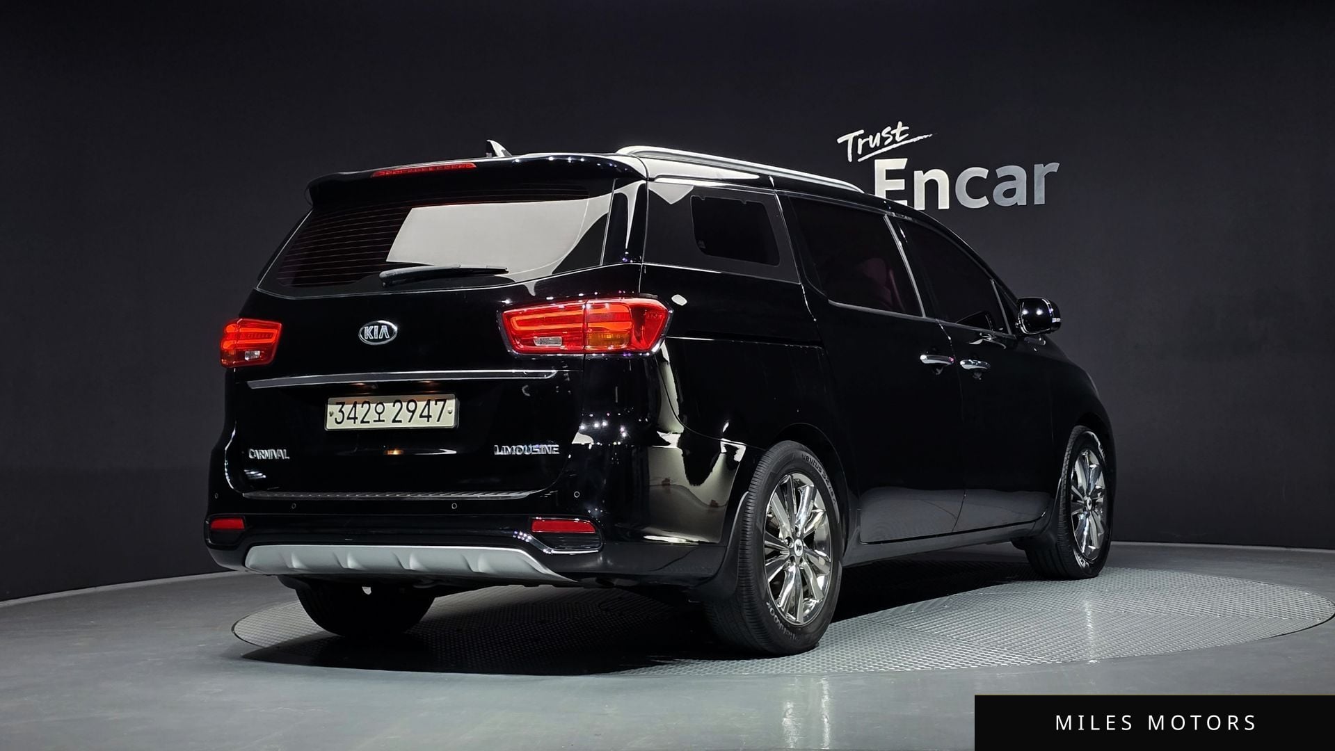 Kia Canival 2019 — миниатюра 2