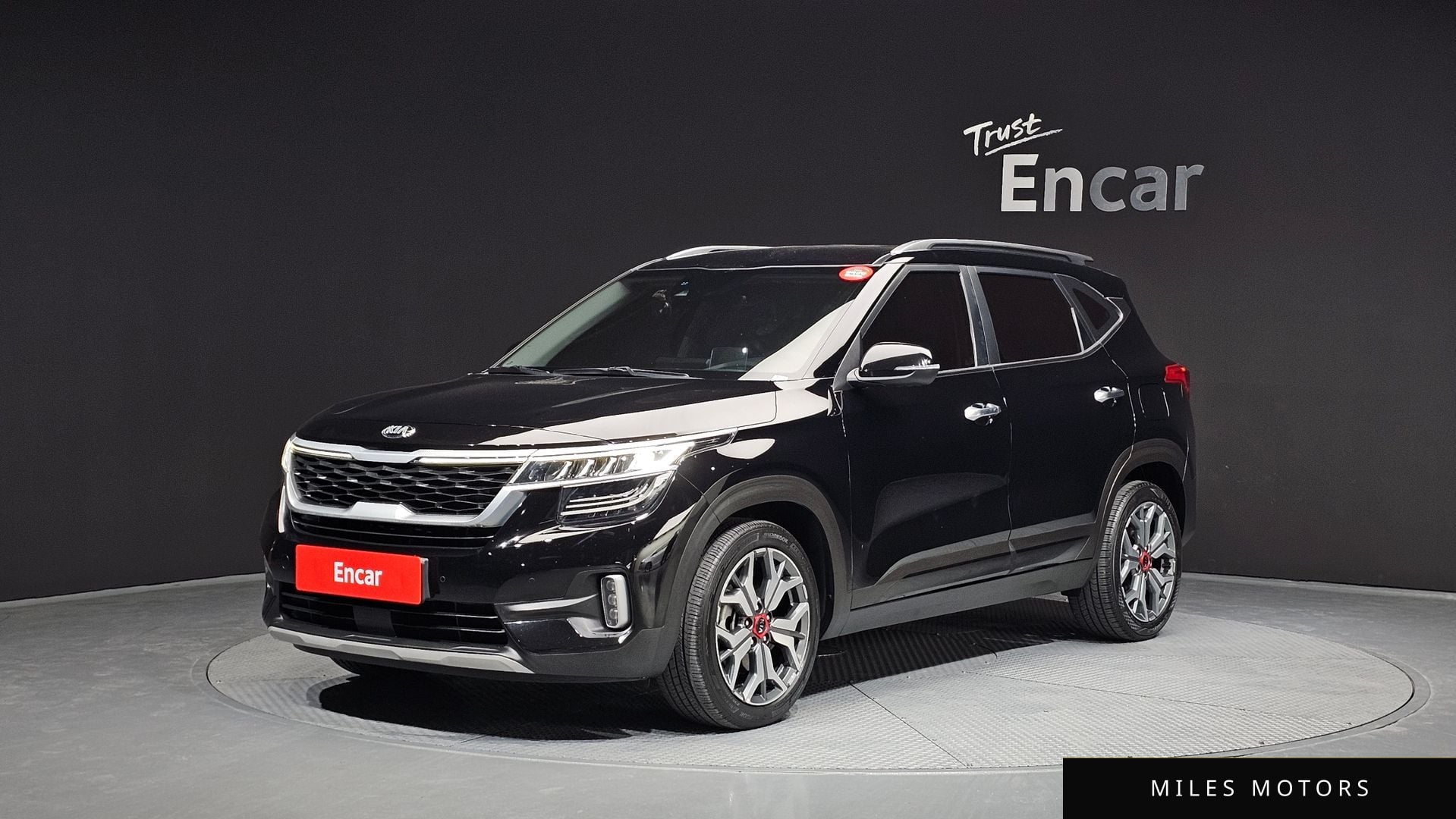 Kia Seltos 2020 — фото 1 из 12