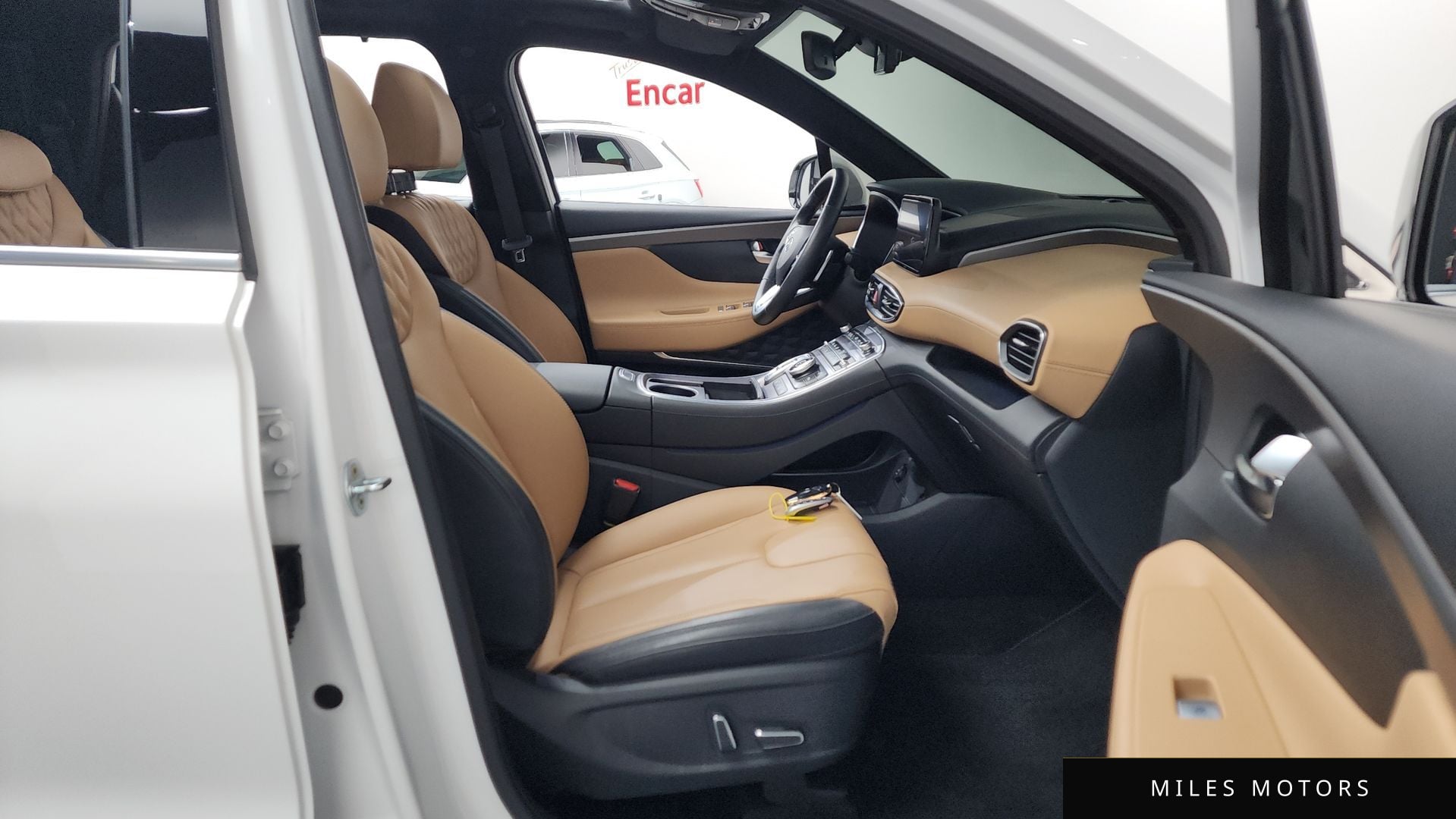 Hyundai Santafe 2022 — миниатюра 17