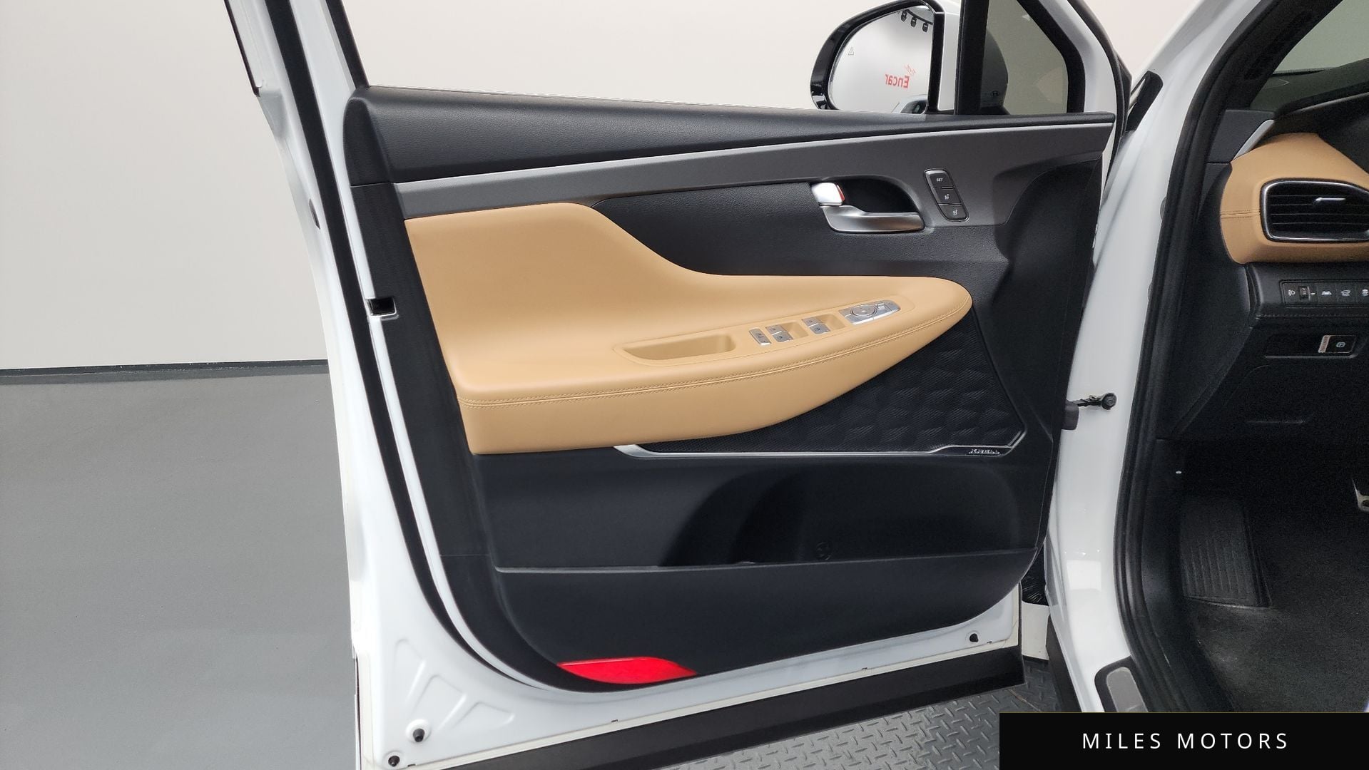 Hyundai Santafe 2022 — миниатюра 14