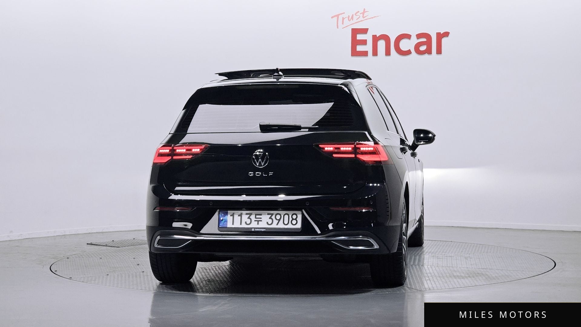 Volkswagen 골프 2022 — миниатюра 4