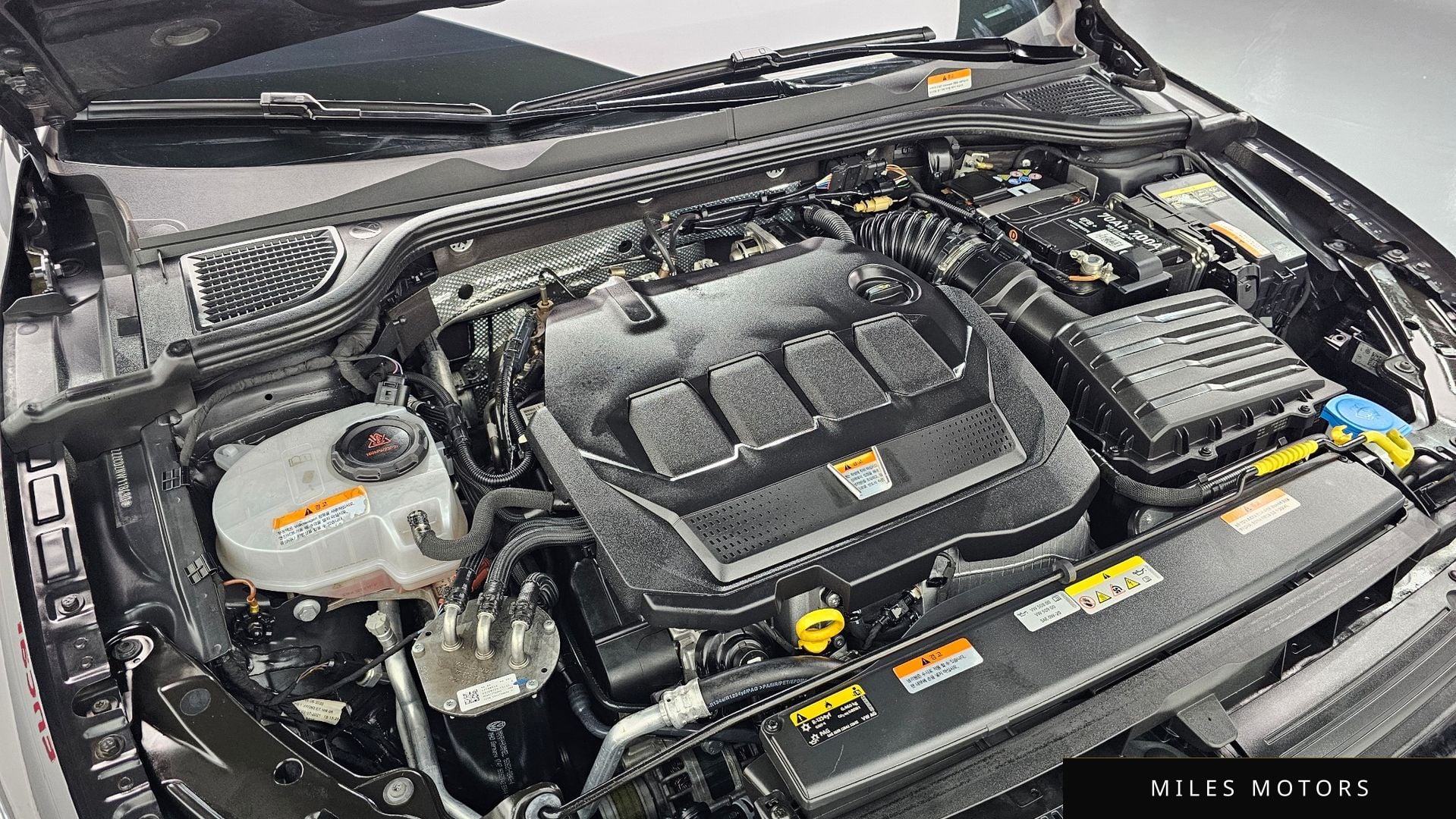Volkswagen 골프 2022 — миниатюра 6