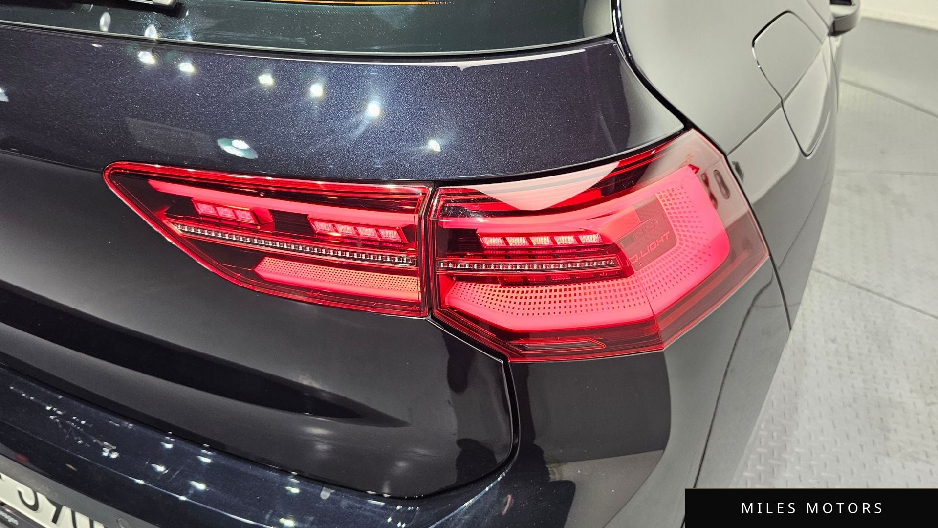 Volkswagen 골프 2022 — миниатюра 9