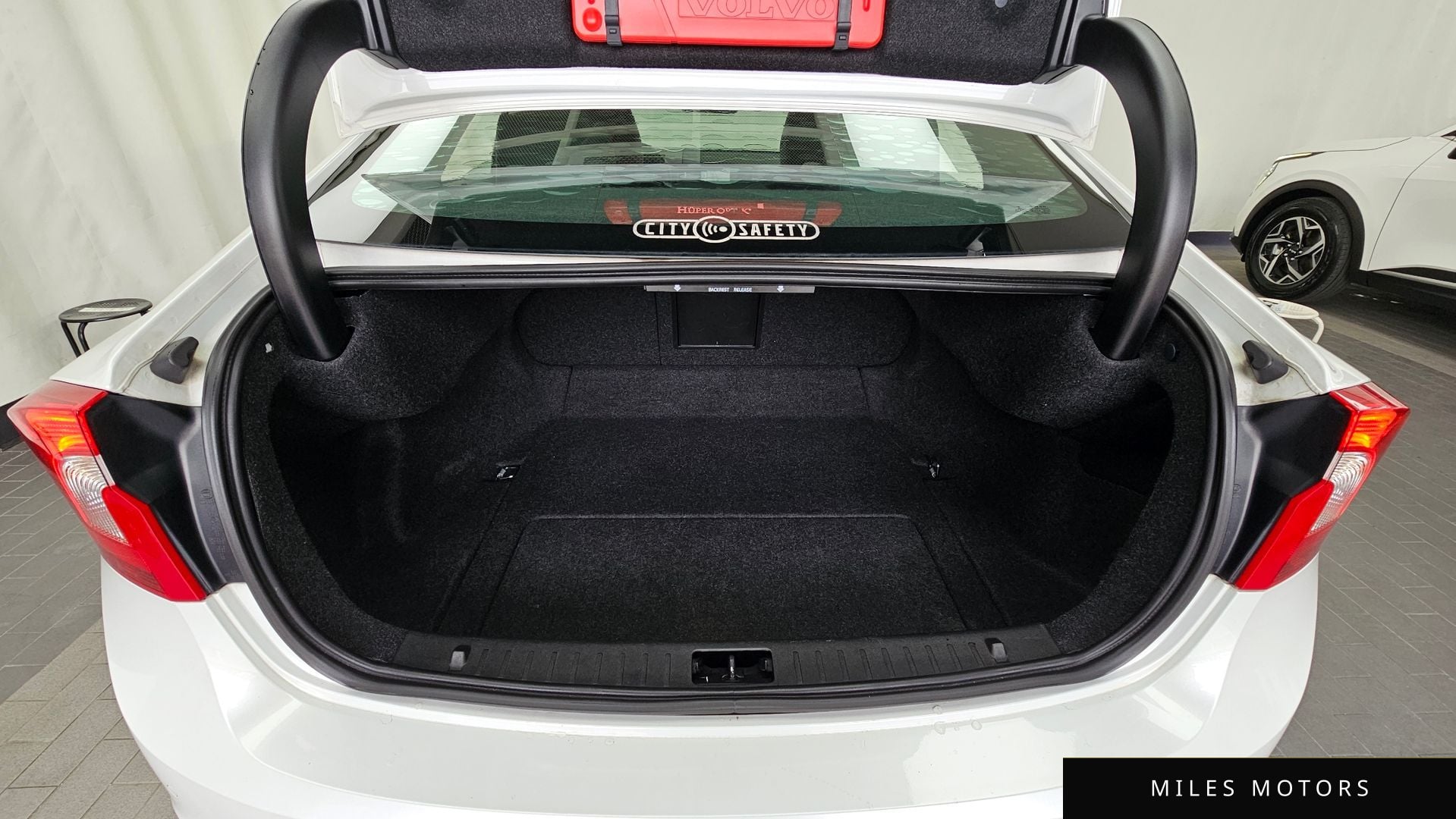 Volvo S60 2014 — миниатюра 20