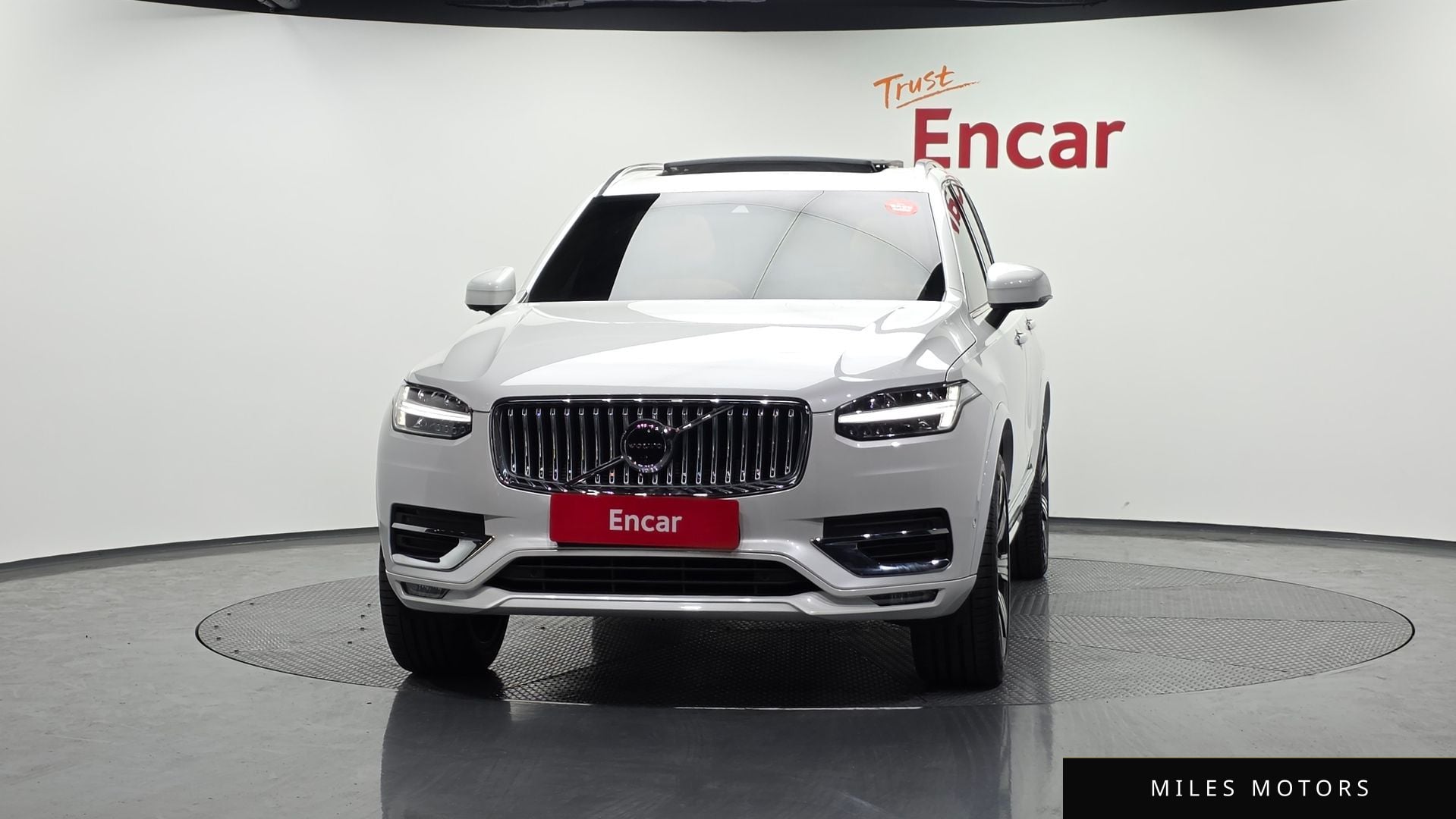 Volvo XC90 2022 — миниатюра 3