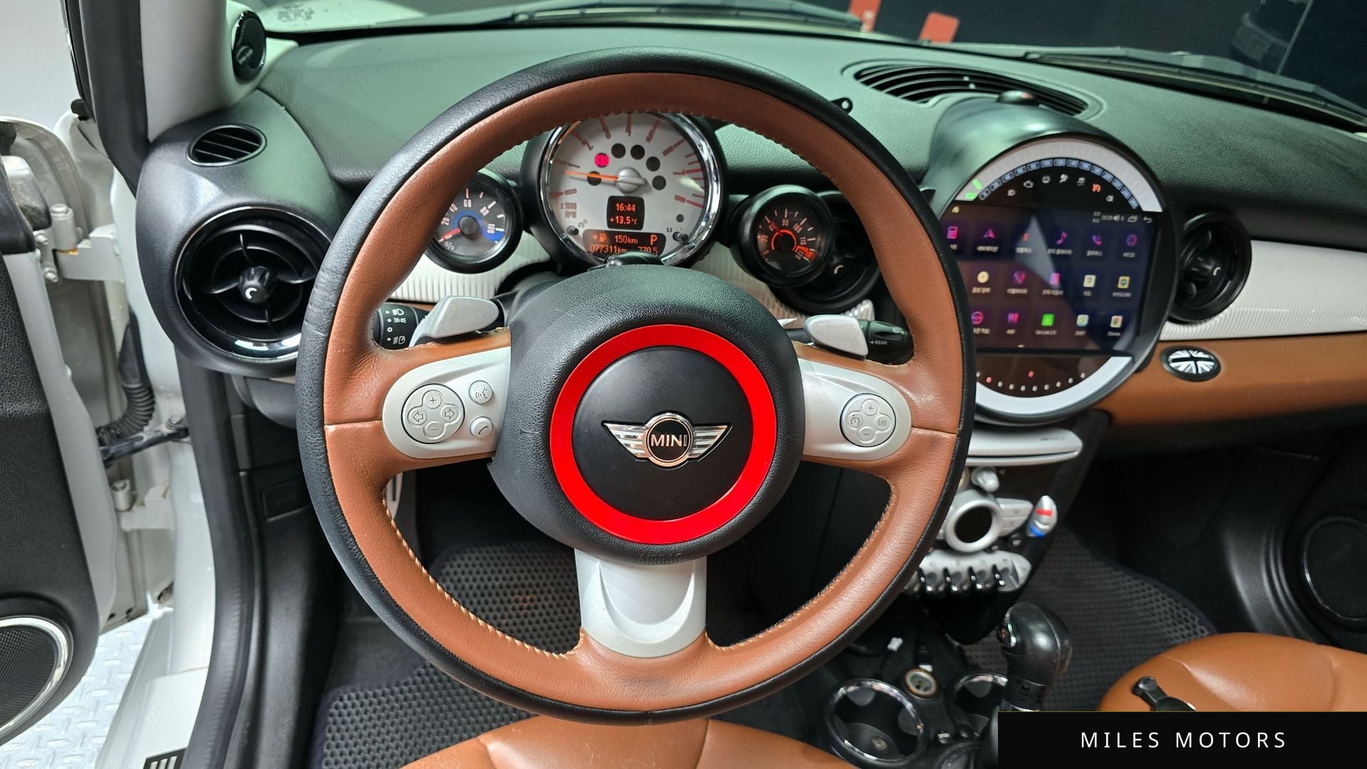 MINI Cooper S 2010 — миниатюра 12