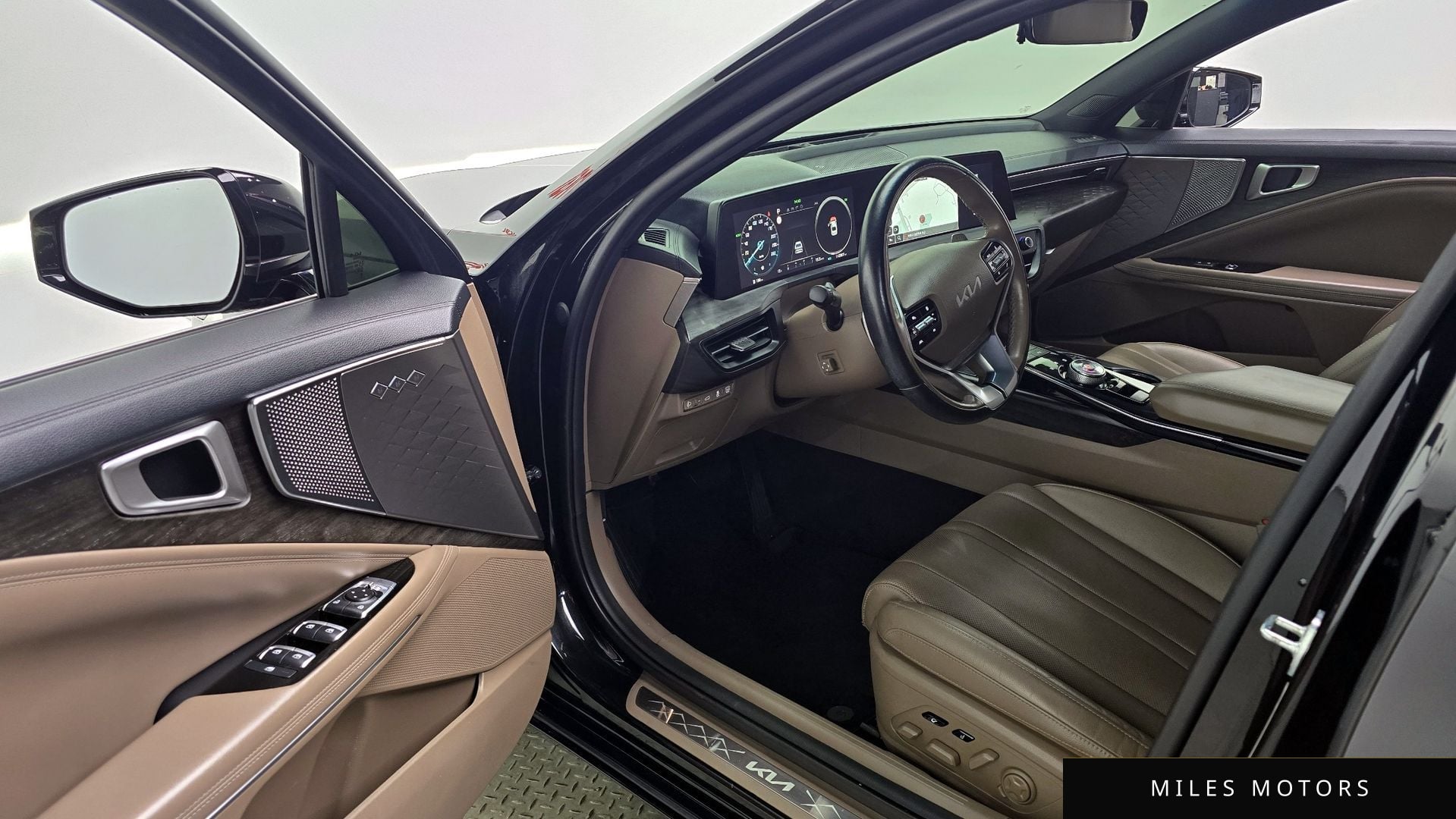 Kia K8 하이브리드 2022 — миниатюра 13