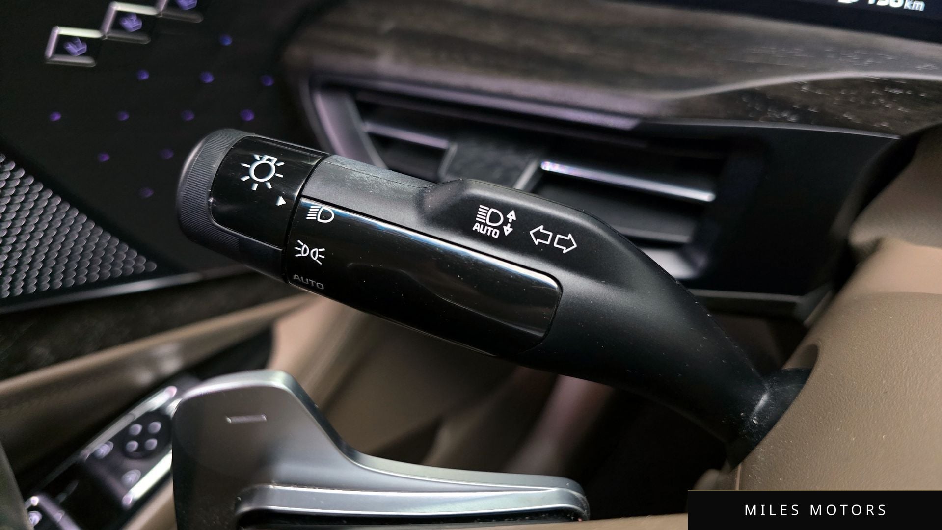 Kia K8 하이브리드 2022 — миниатюра 29