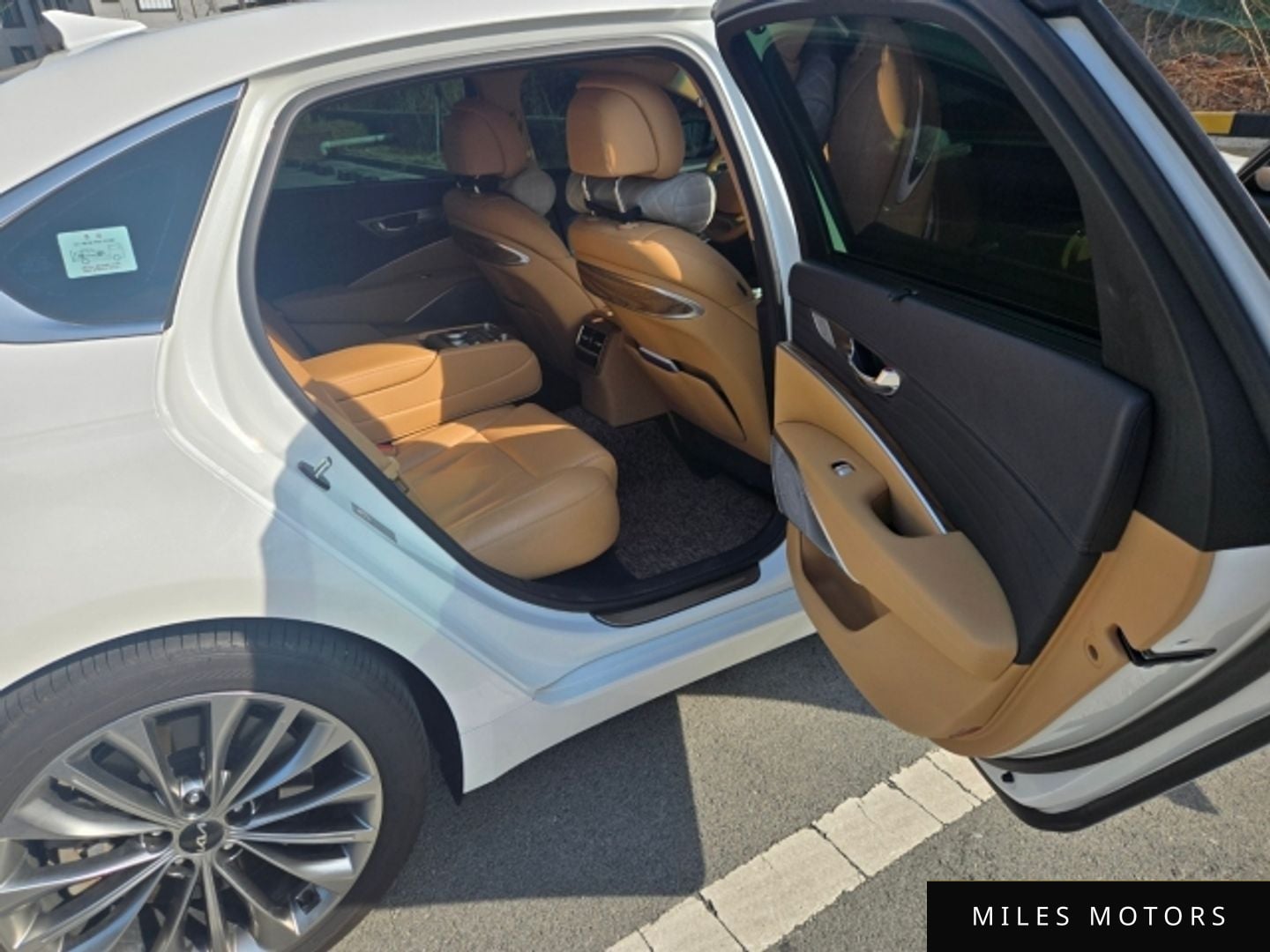 Kia K9 2022 — миниатюра 8