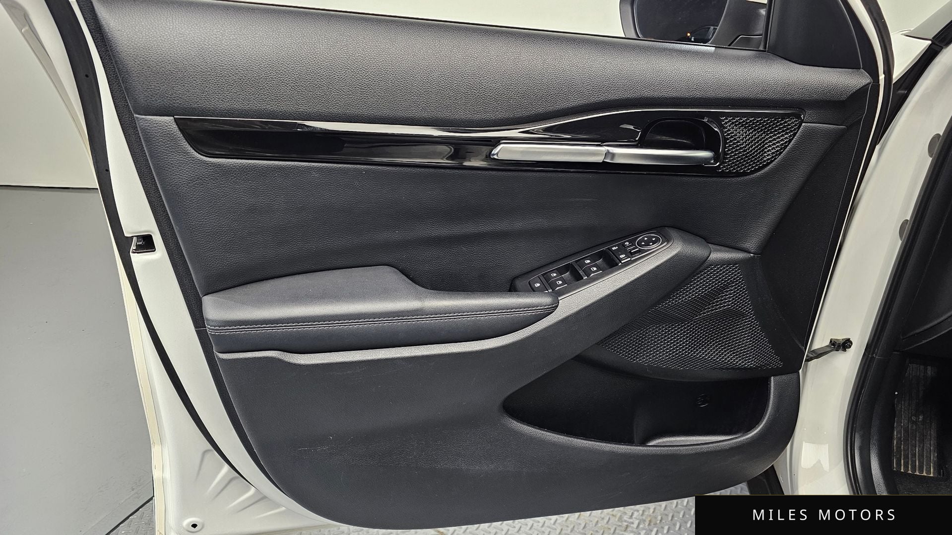Kia Seltos 2023 — миниатюра 14