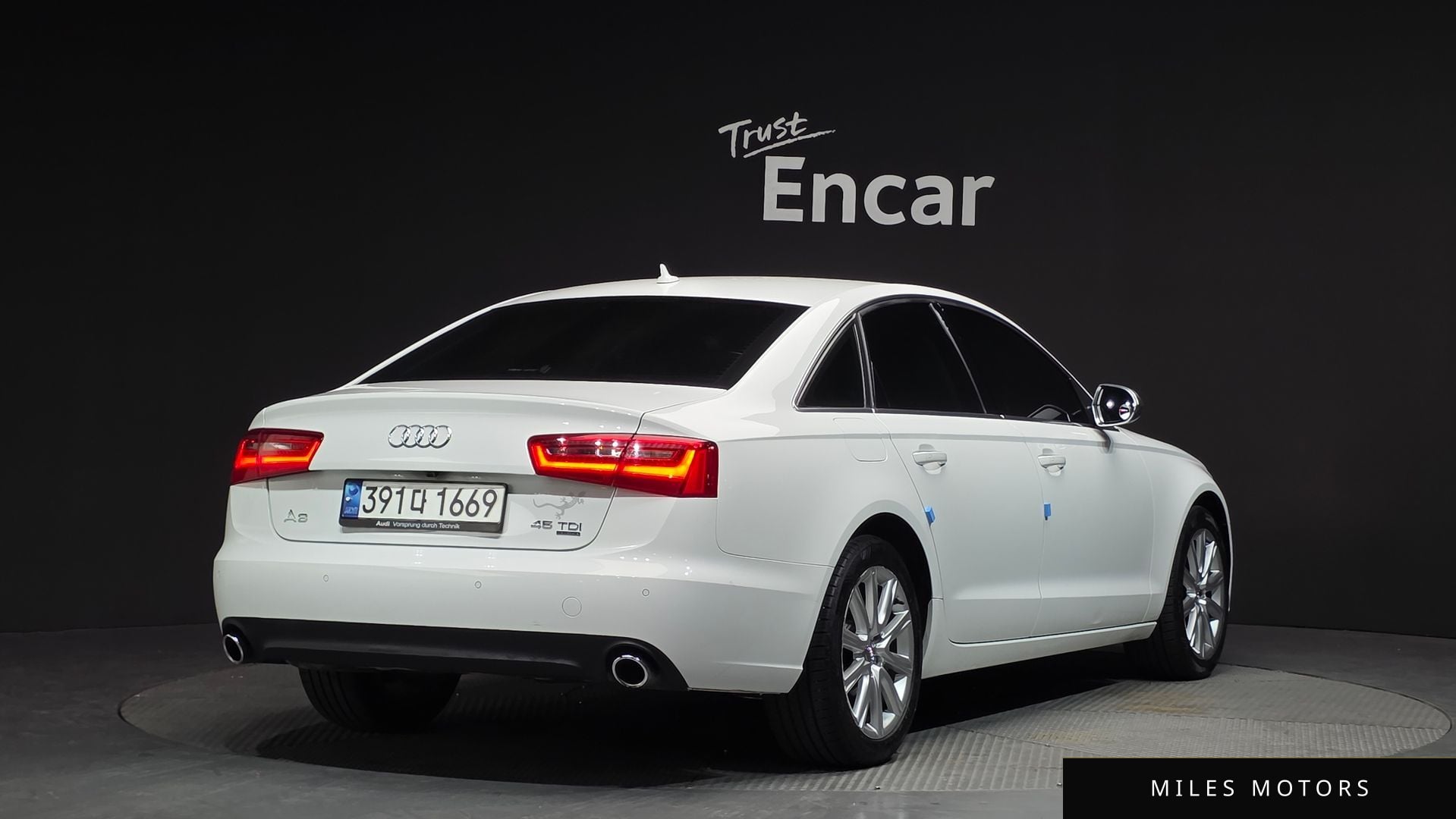Audi A6 2014 — миниатюра 2