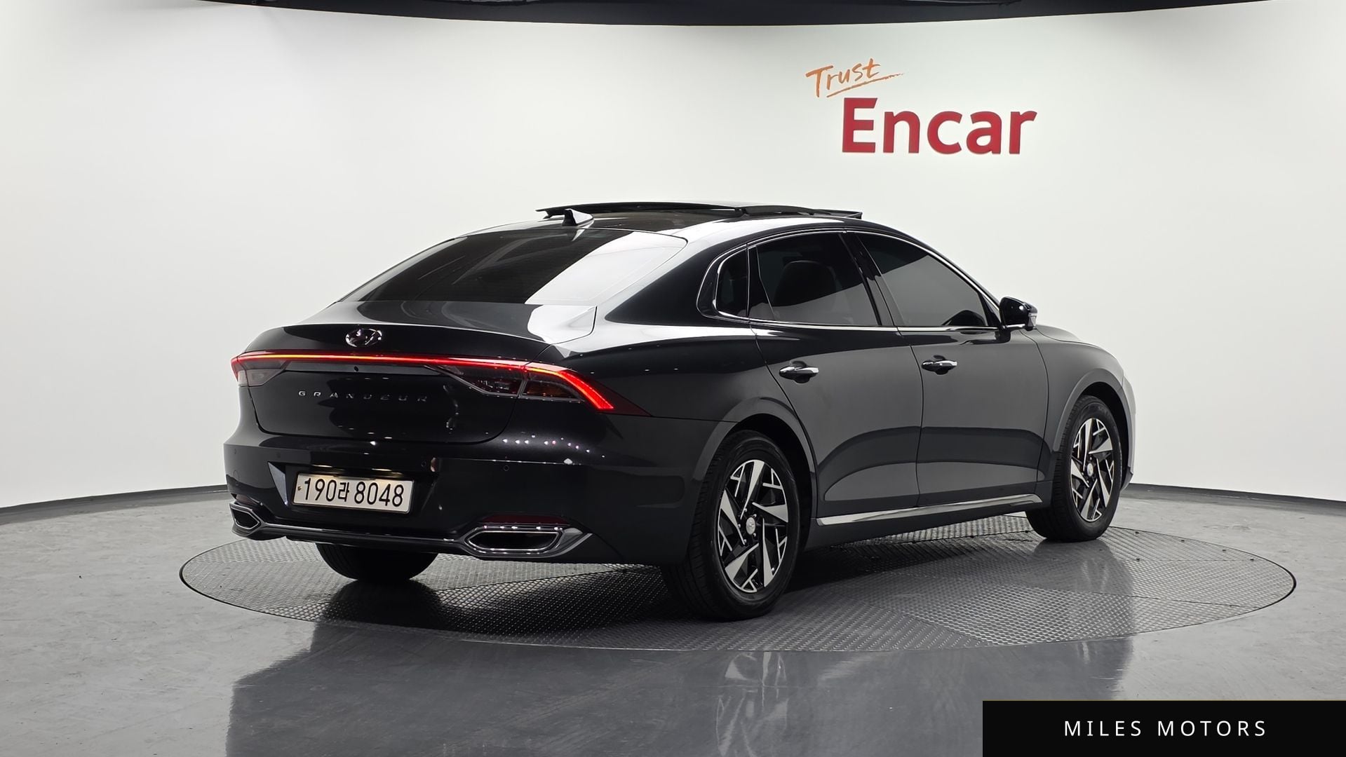 Hyundai 뉴 그랜저 IG 하이브리드 2022 — миниатюра 2