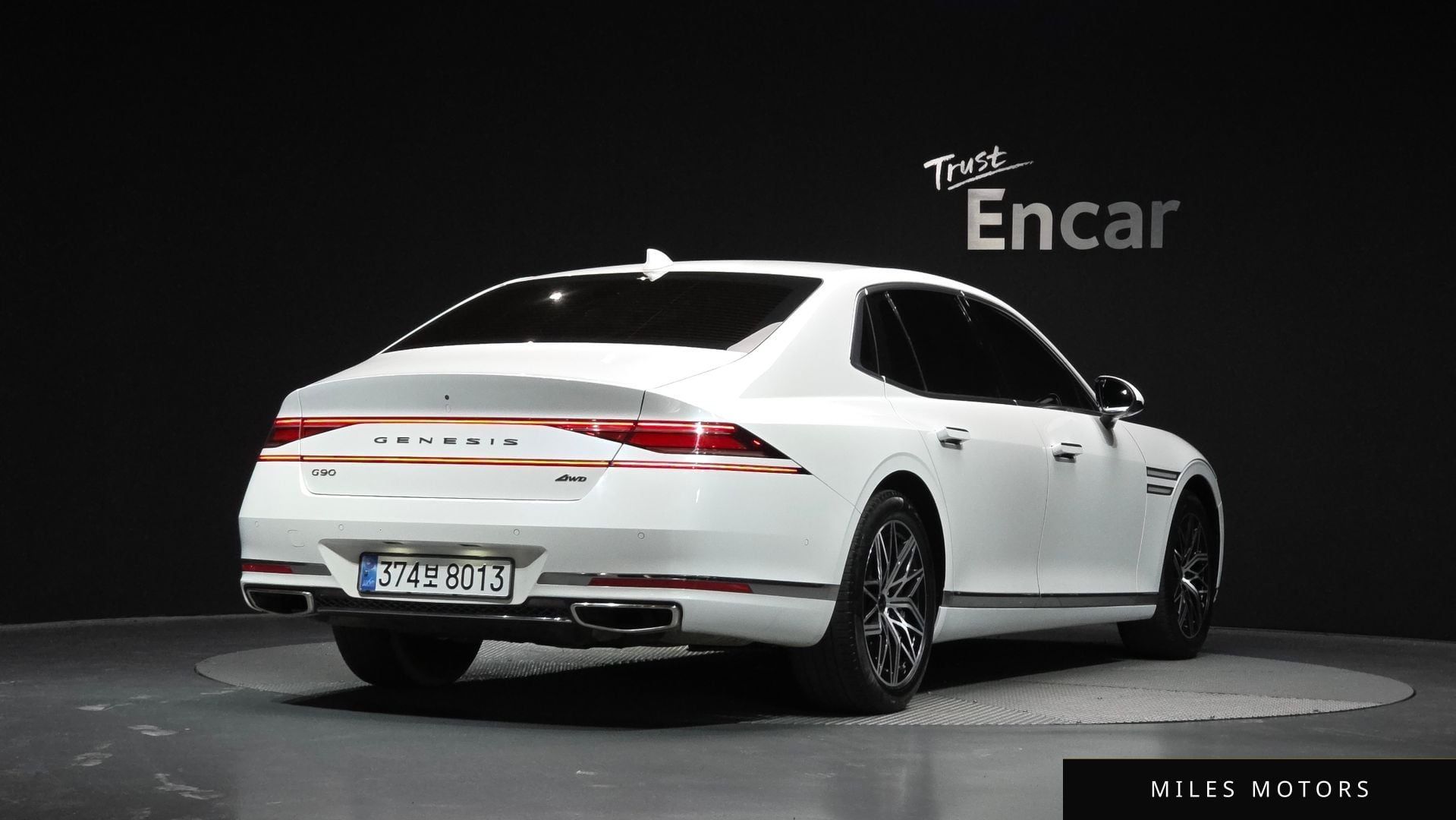 Genesis G90 (RS4) 2022 — миниатюра 2