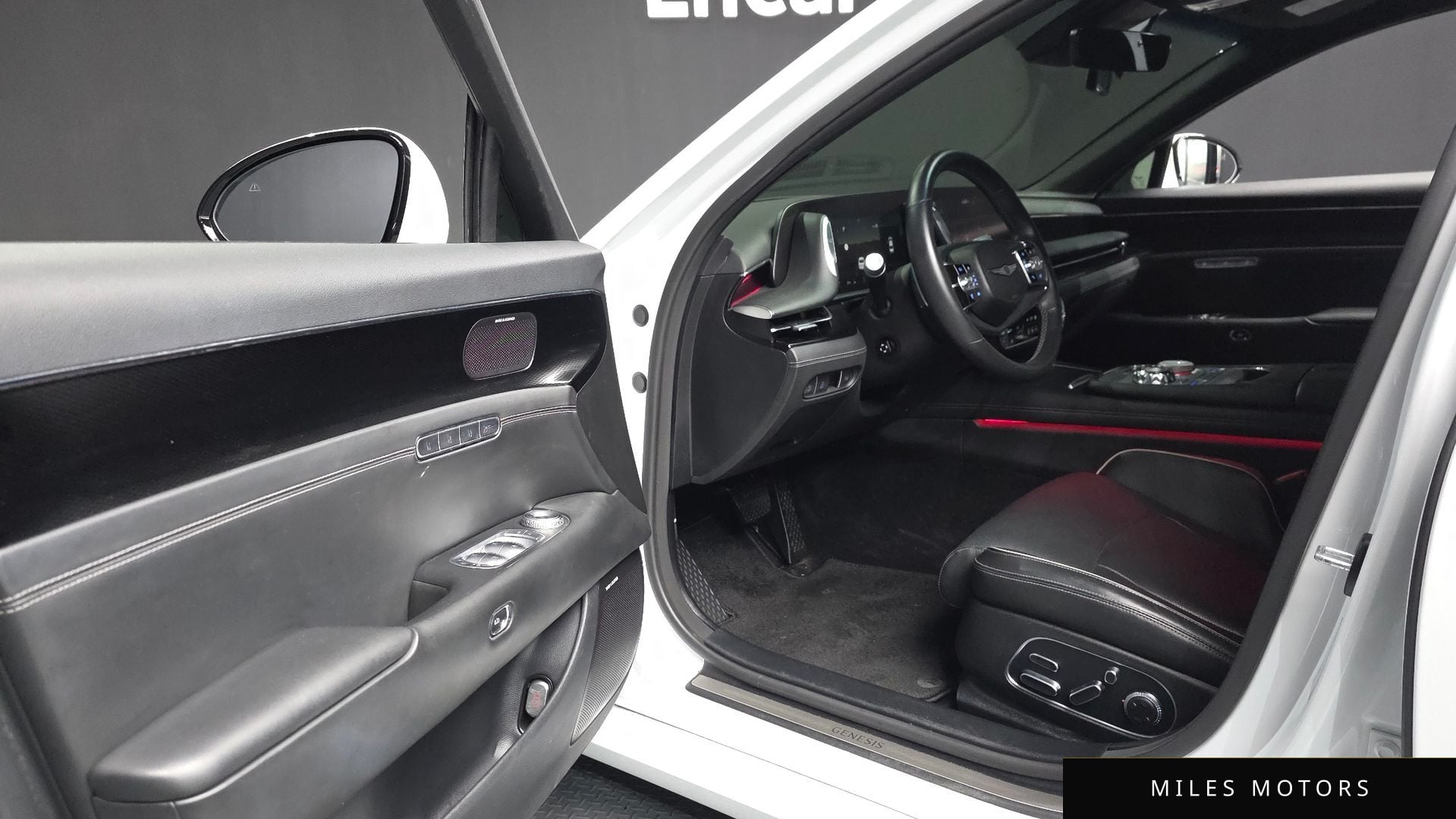 Genesis G90 (RS4) 2022 — миниатюра 13