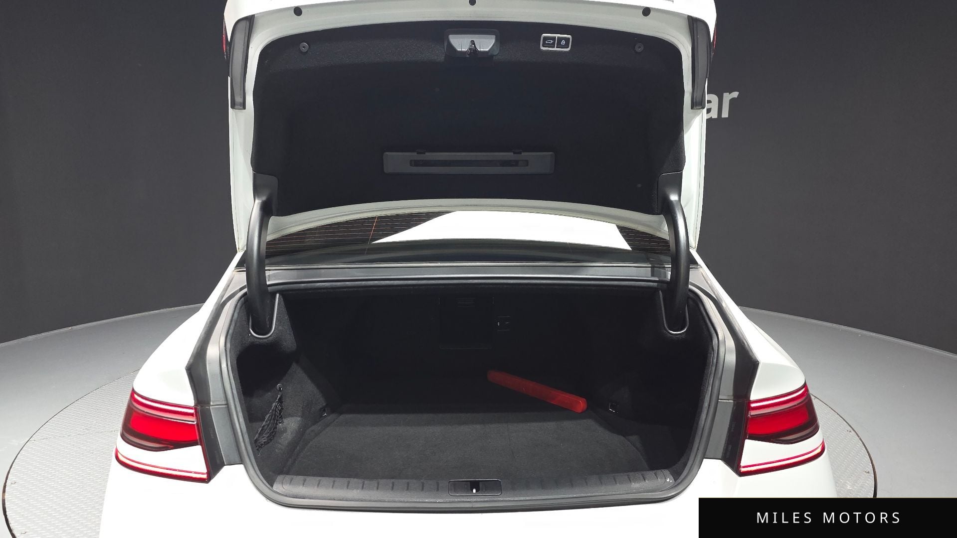 Genesis G90 (RS4) 2022 — миниатюра 26