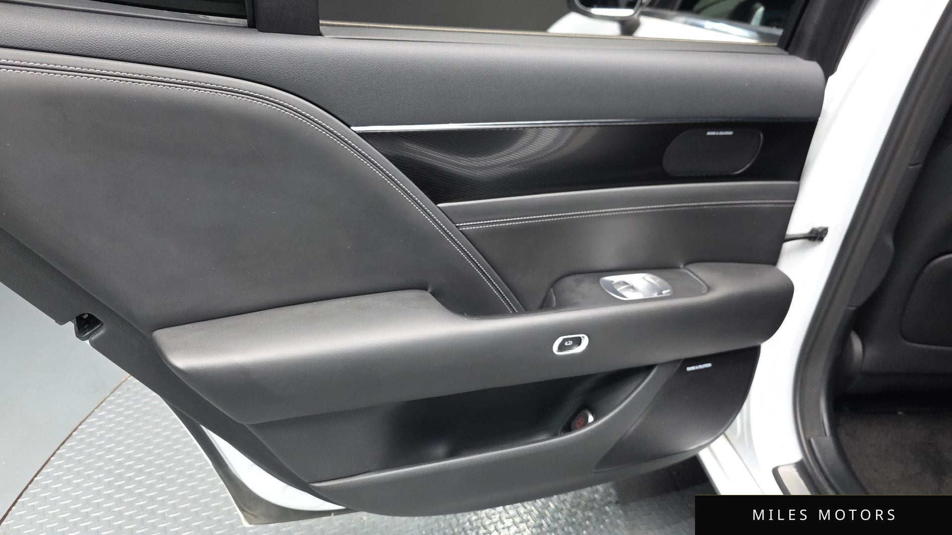Genesis G90 (RS4) 2022 — миниатюра 15