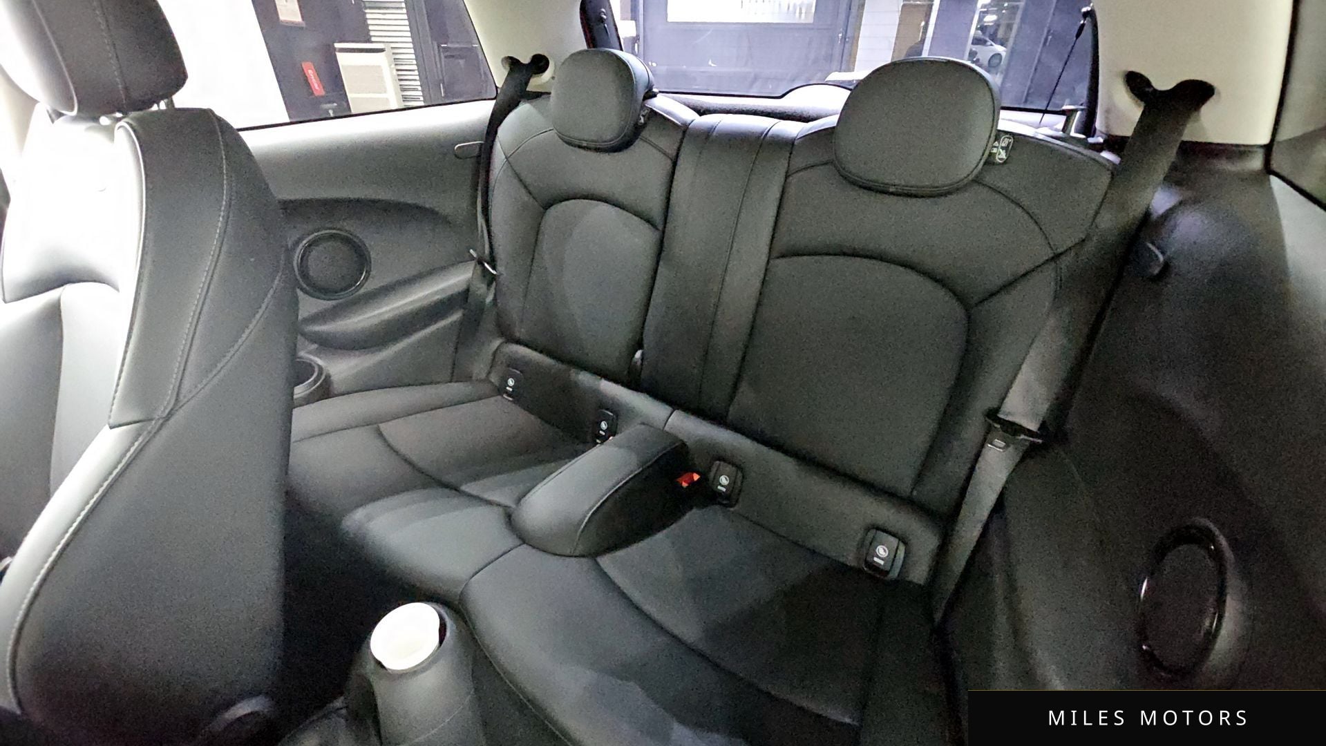 MINI 쿠퍼 2019 — миниатюра 12
