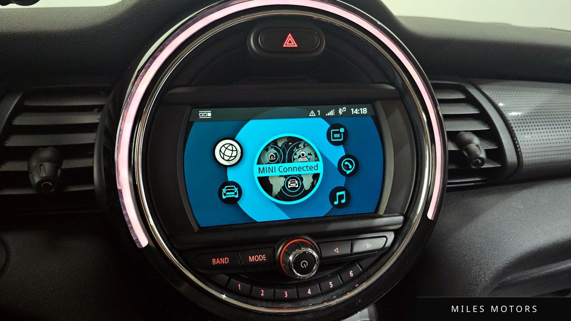 MINI 쿠퍼 2019 — миниатюра 16