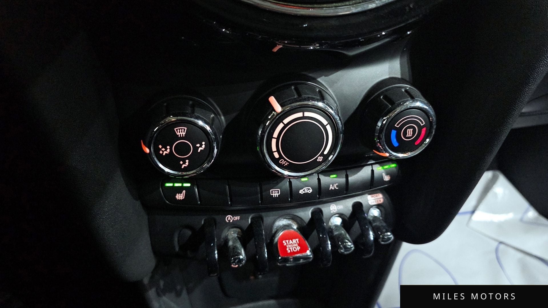 MINI 쿠퍼 2019 — миниатюра 18