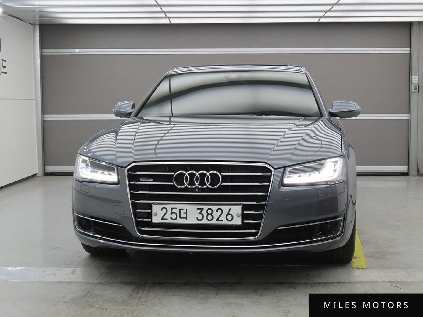 Audi A8 2015 — миниатюра 2