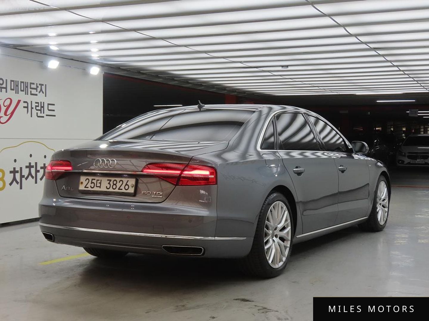 Audi A8 2015 — миниатюра 4