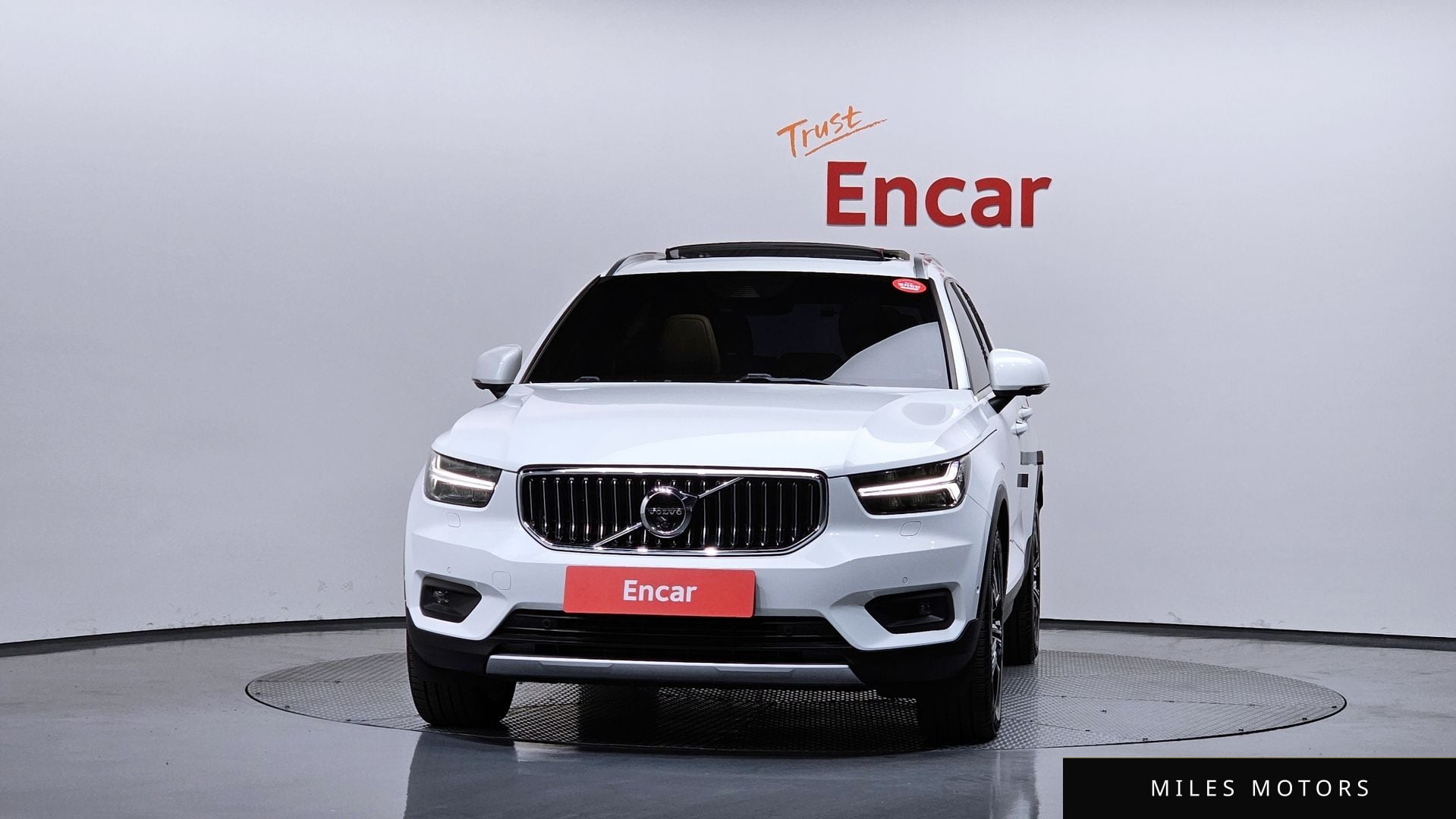 Volvo XC40 2020 — миниатюра 3