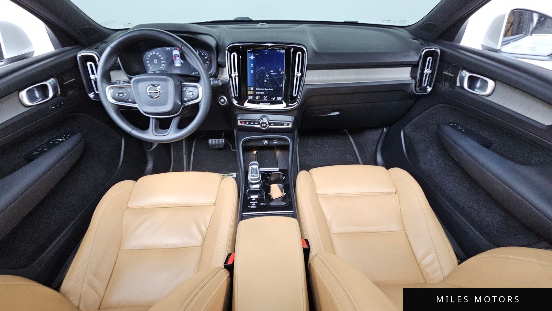 Volvo XC40 2020 — миниатюра 10