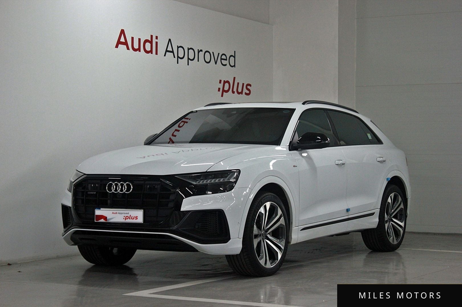 Audi Q8 (4M) 2023 — фото 1 из 12