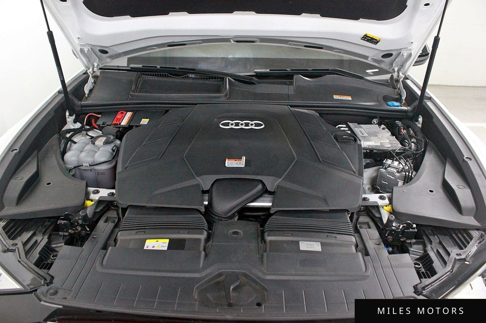 Audi Q8 (4M) 2023 — миниатюра 6
