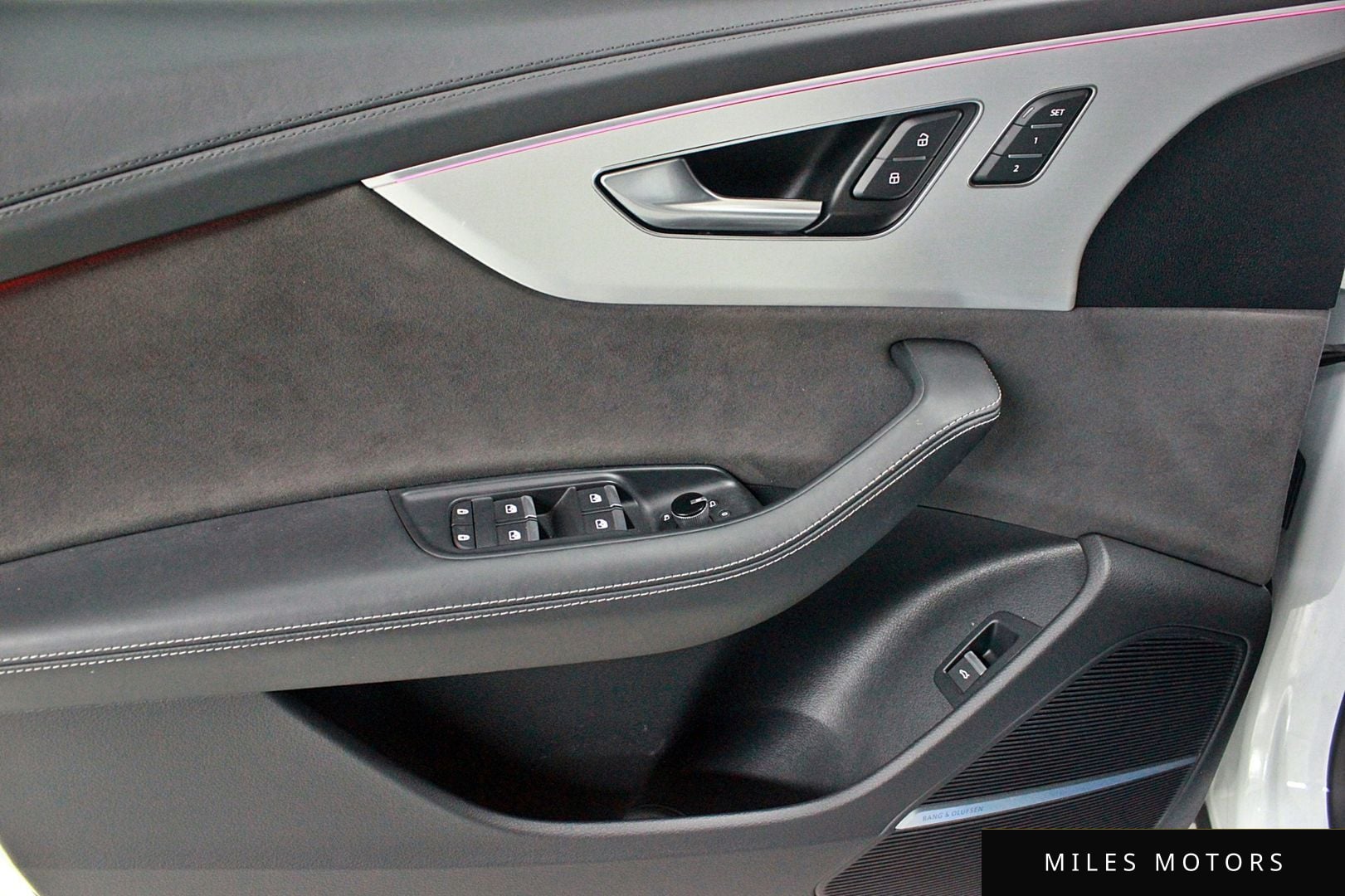 Audi Q8 (4M) 2023 — миниатюра 10